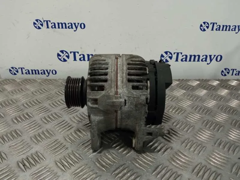 Alternador para Audi A3 (8L)