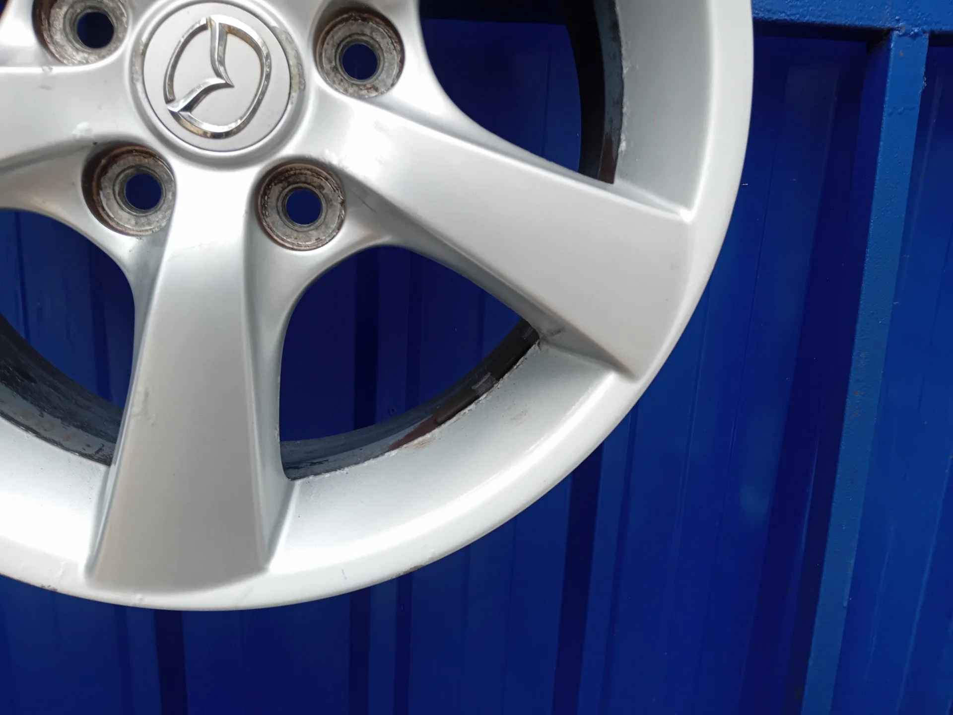 Llanta para Mazda 3 Berlina (Bk)