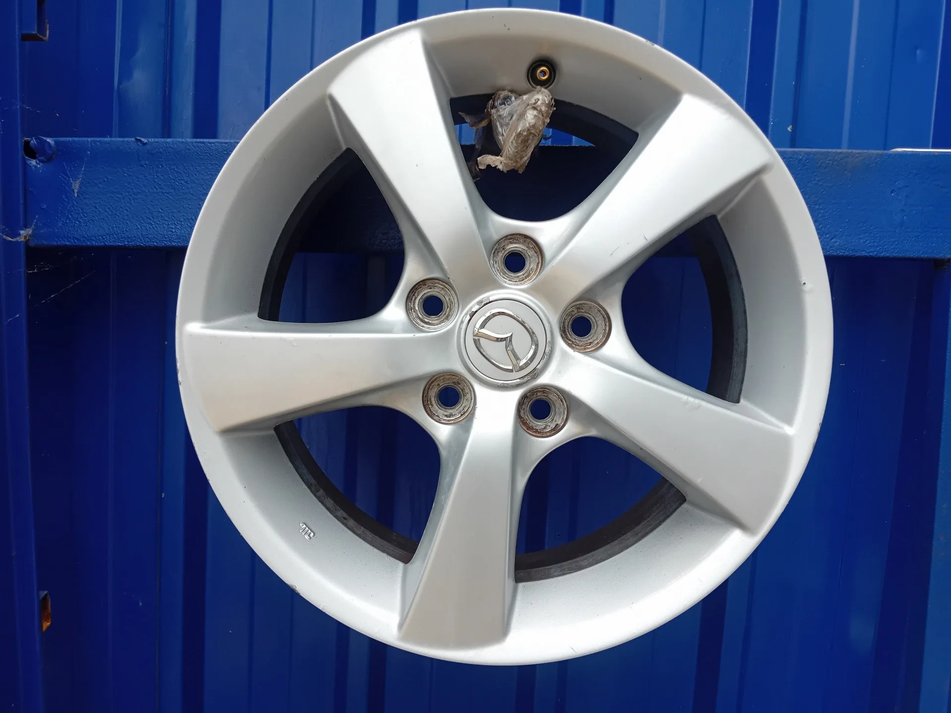 Llanta para Mazda 3 Berlina (Bk)