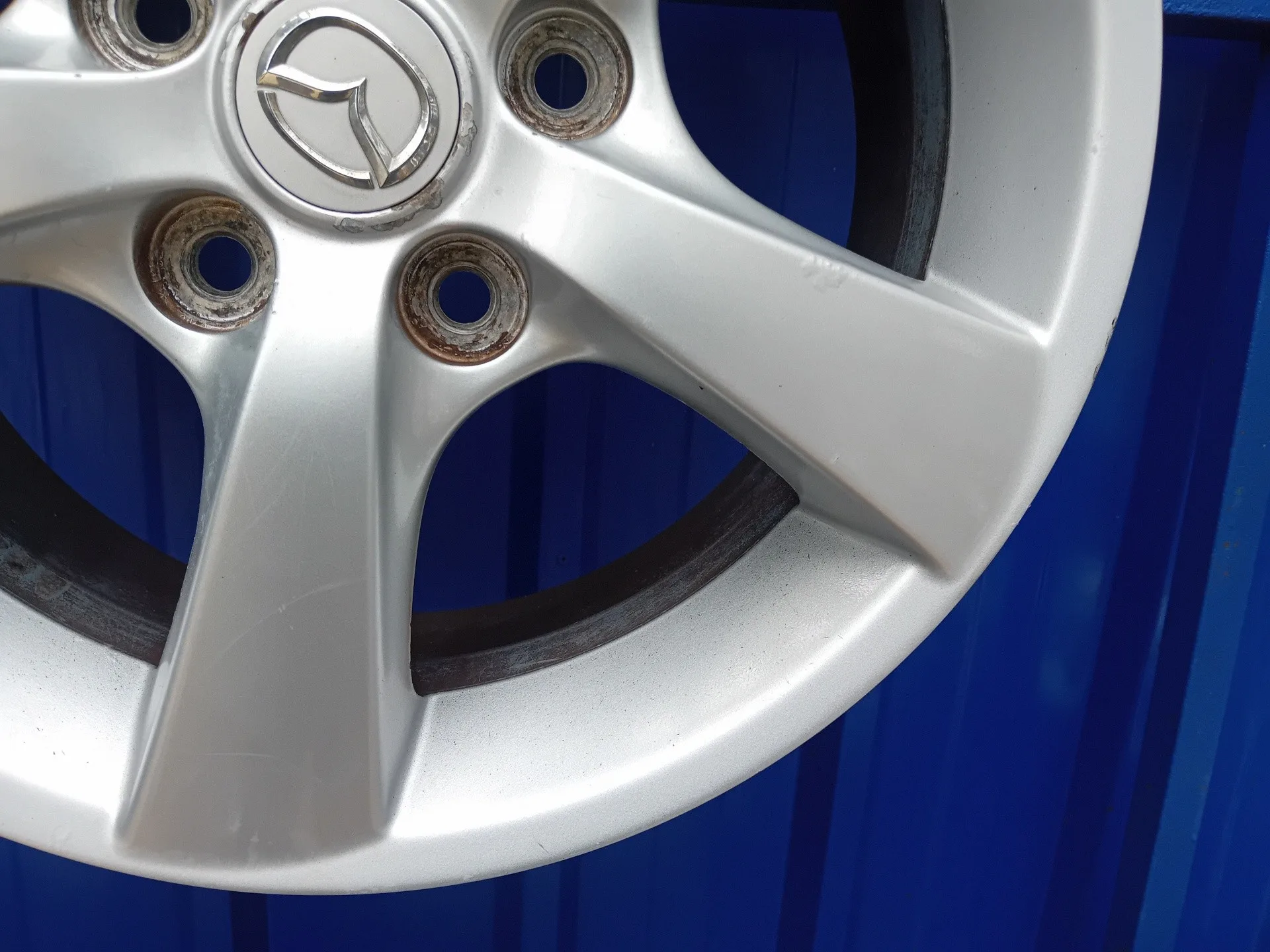 Llanta para Mazda 3 Berlina (Bk)