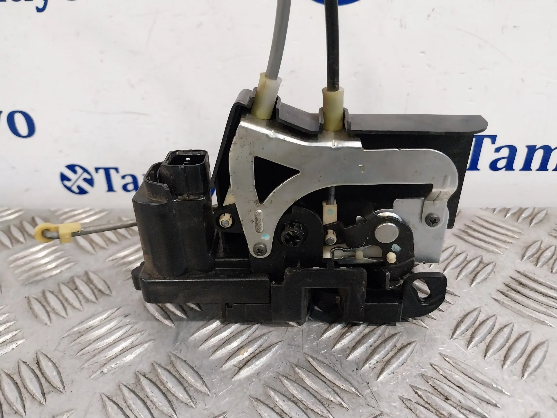 Cerradura Puerta Delantera Izquierda para Ssangyong Rodius