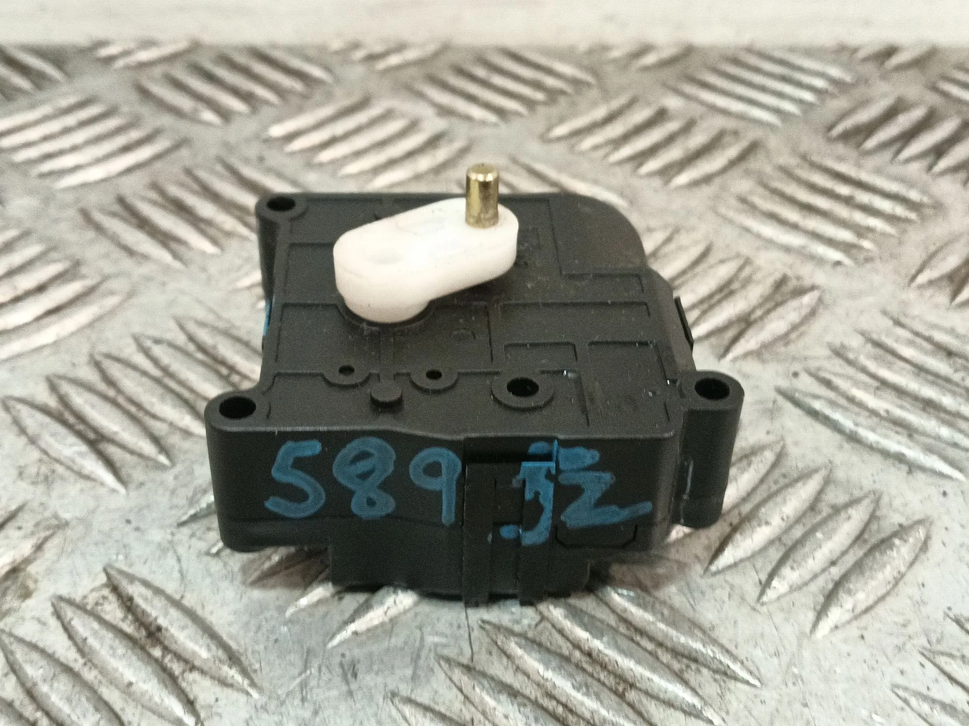 Motor Apertura Trampillas Climatizador para Toyota Corolla Verso (R1)