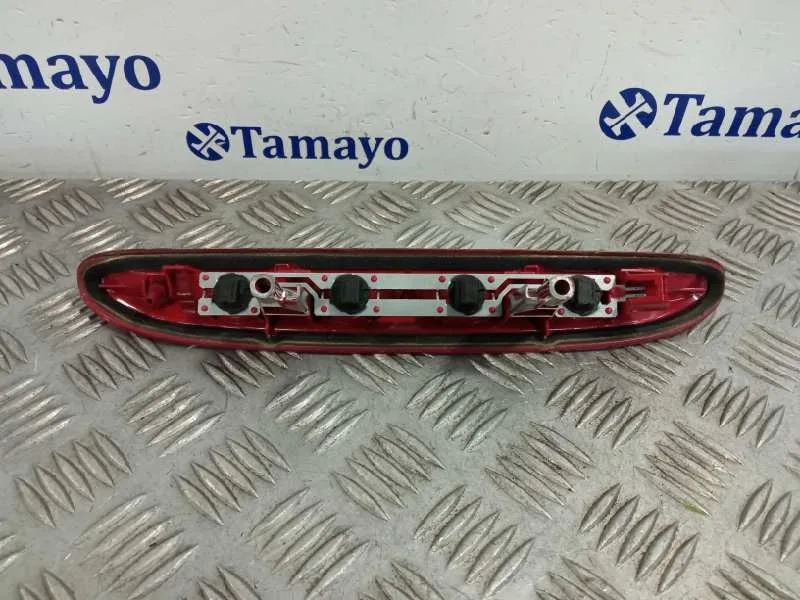 Luz Central De Freno para Peugeot 208