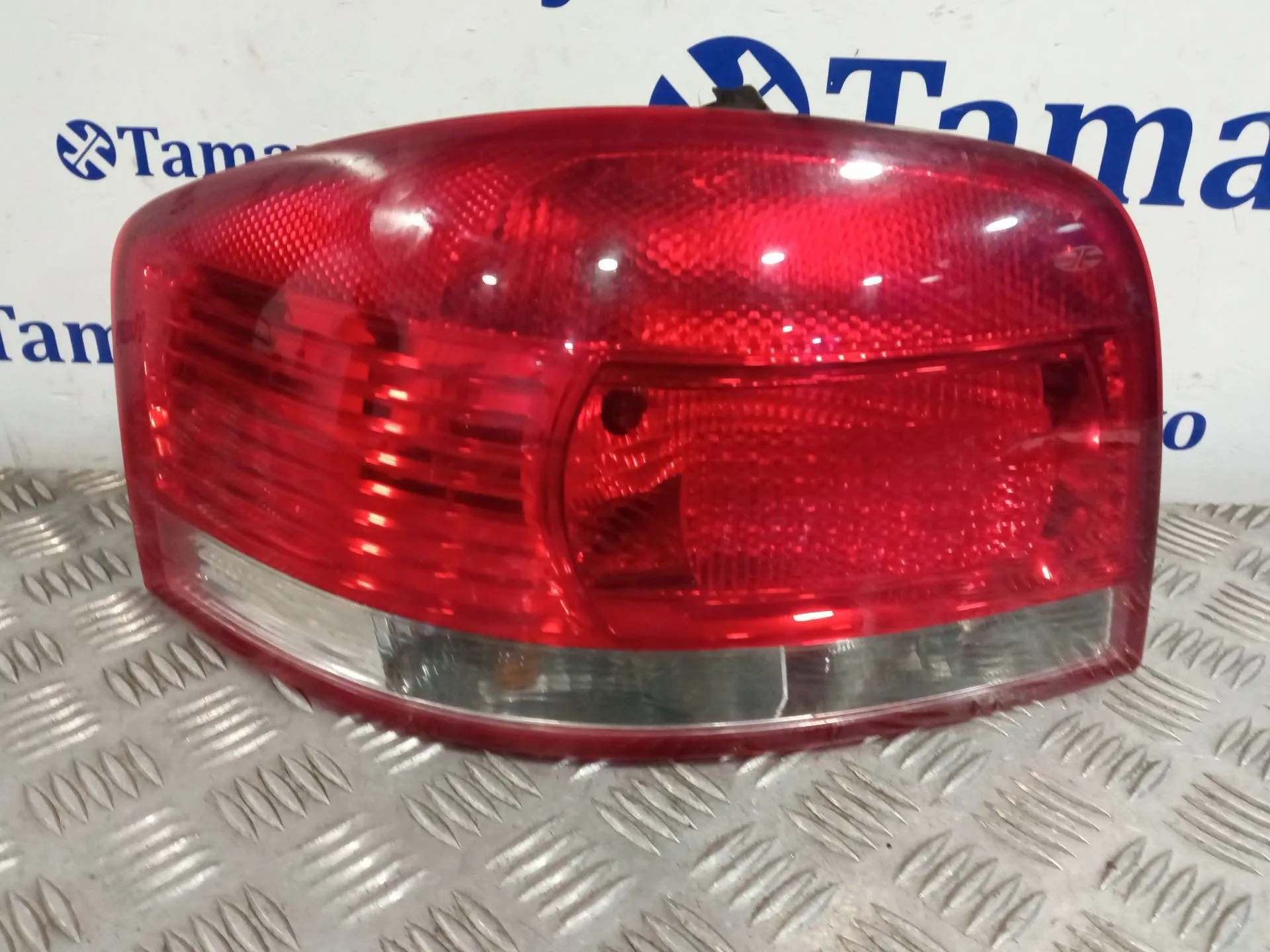 Piloto Trasero Izquierdo para Audi A3 (8P)