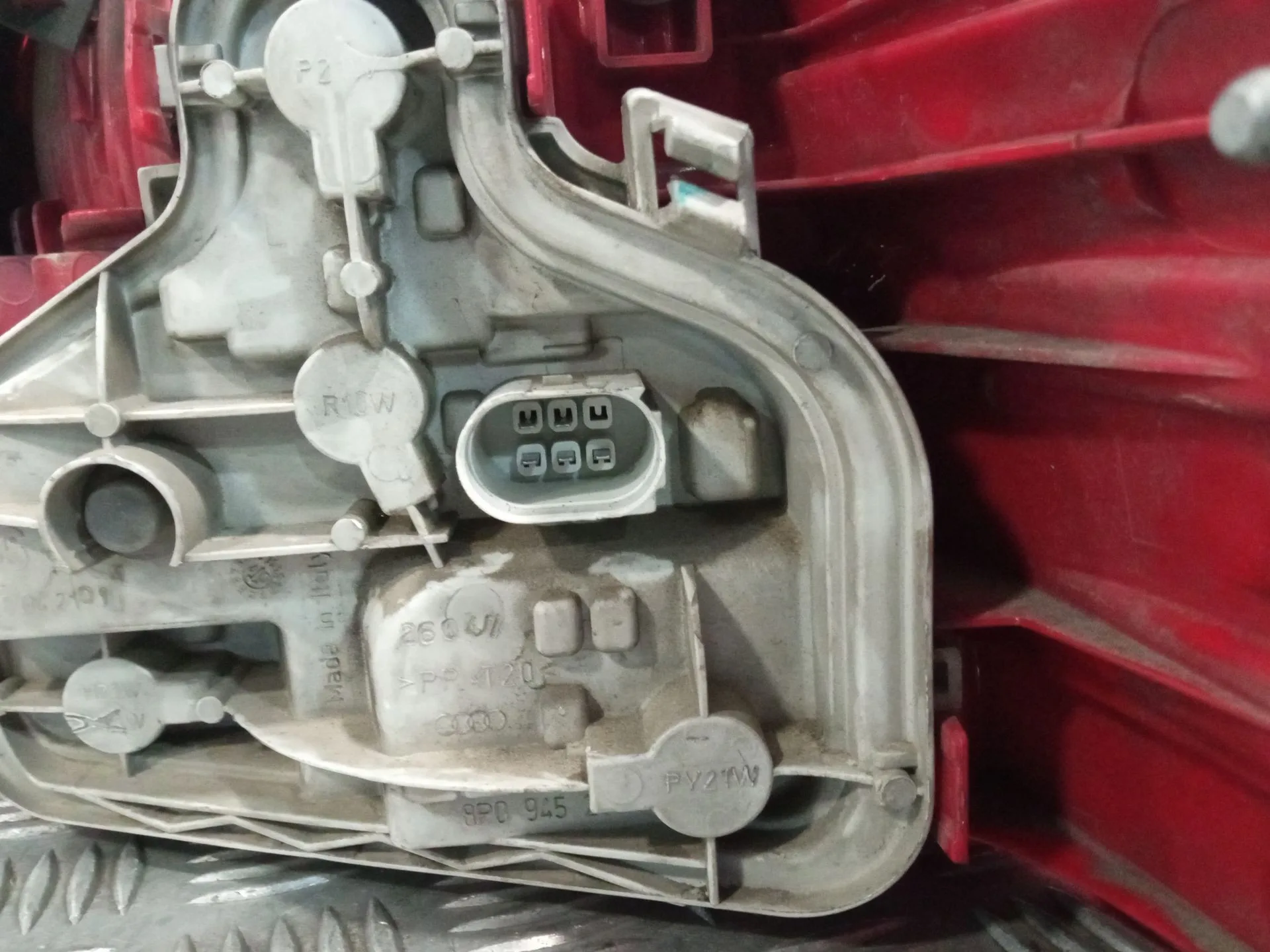 Piloto Trasero Izquierdo para Audi A3 (8P)
