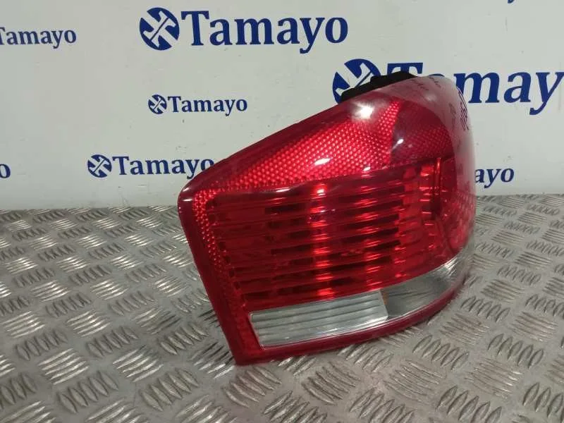 Piloto Trasero Izquierdo para Audi A3 (8P)