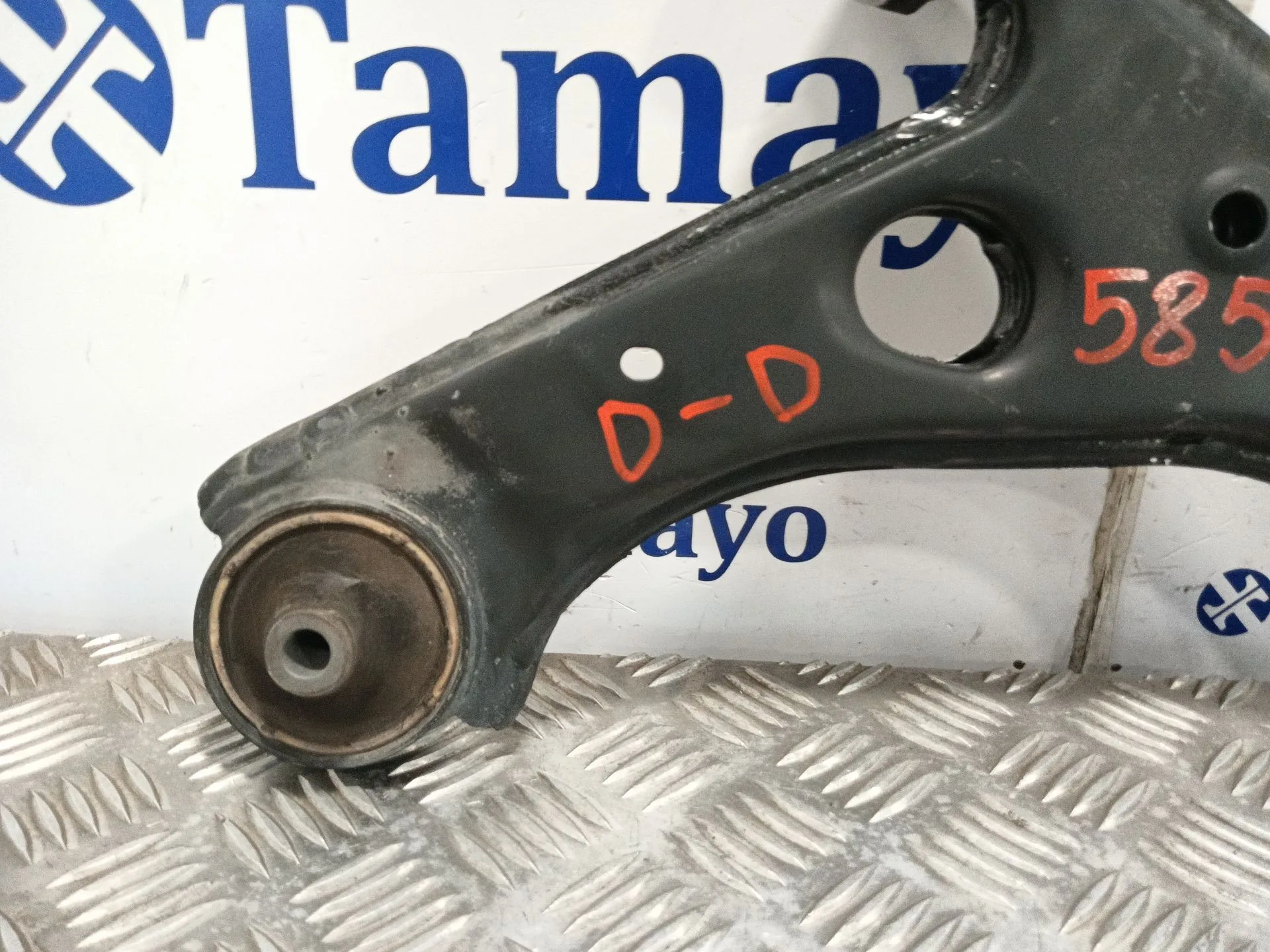 Brazo Suspension Inferior Delantero Derecho para Opel Adam