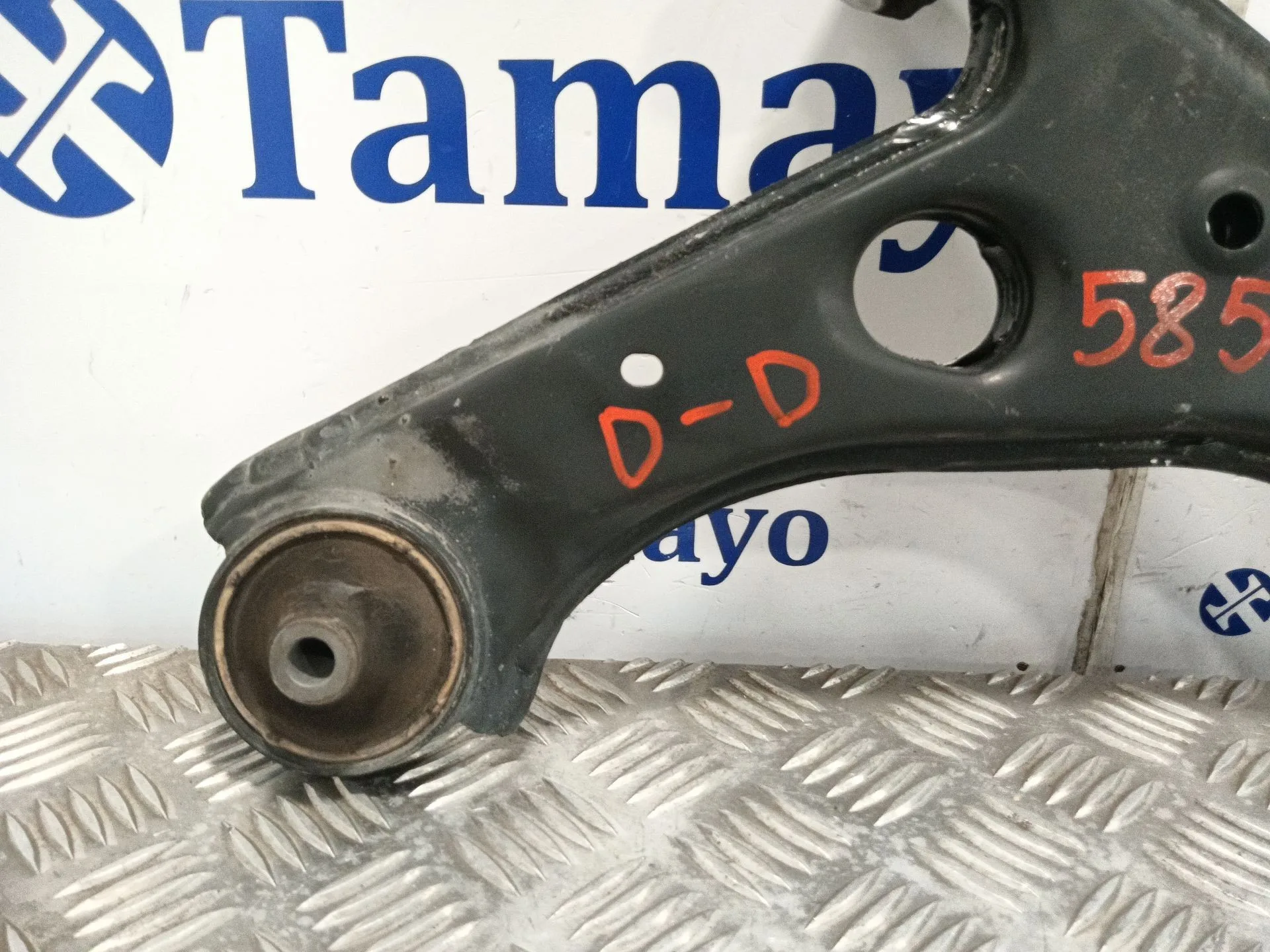 Brazo Suspension Inferior Delantero Derecho para Opel Adam