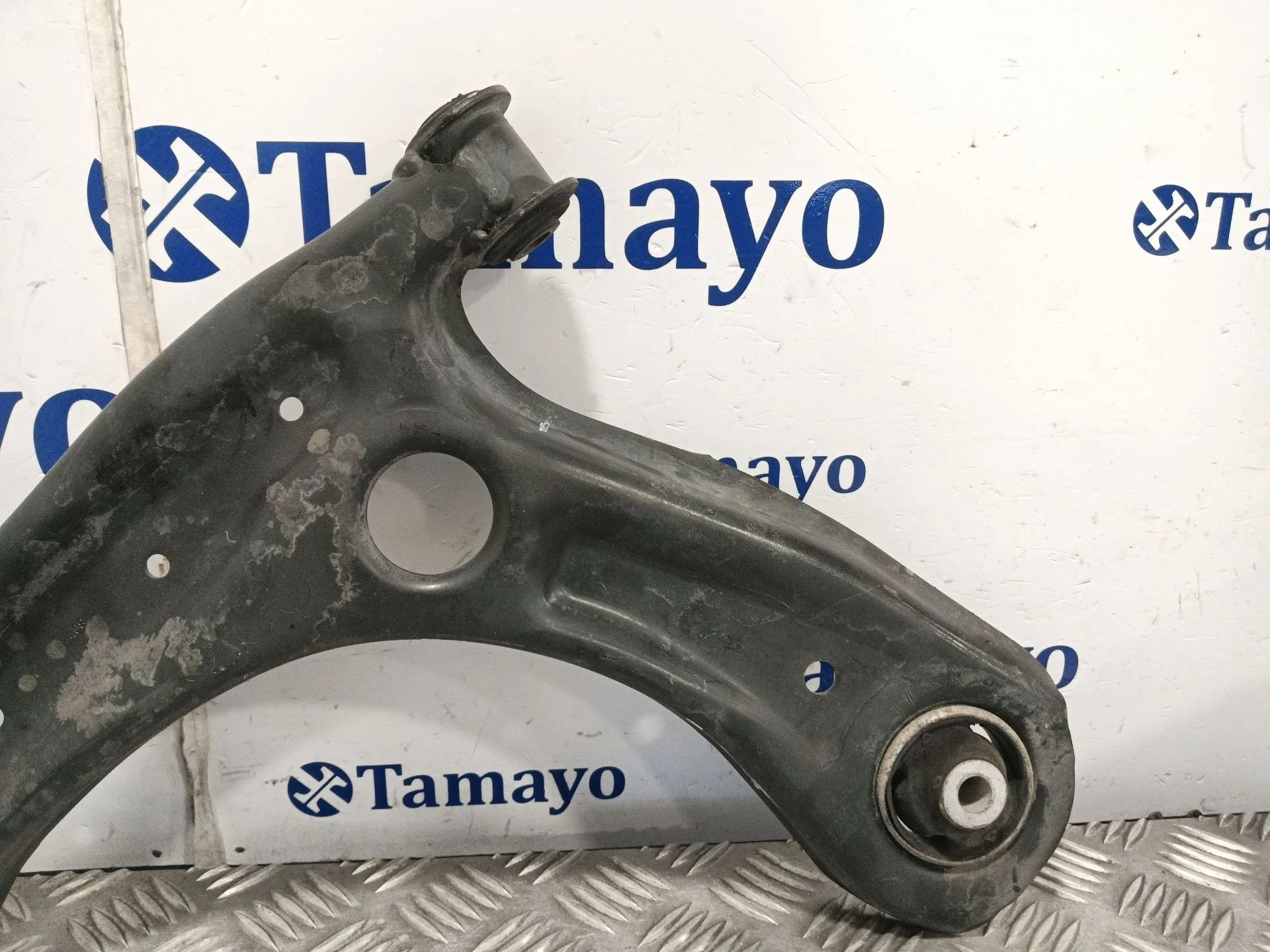 Brazo Suspension Inferior Delantero Izquierdo para Volkswagen Polo (6C1)