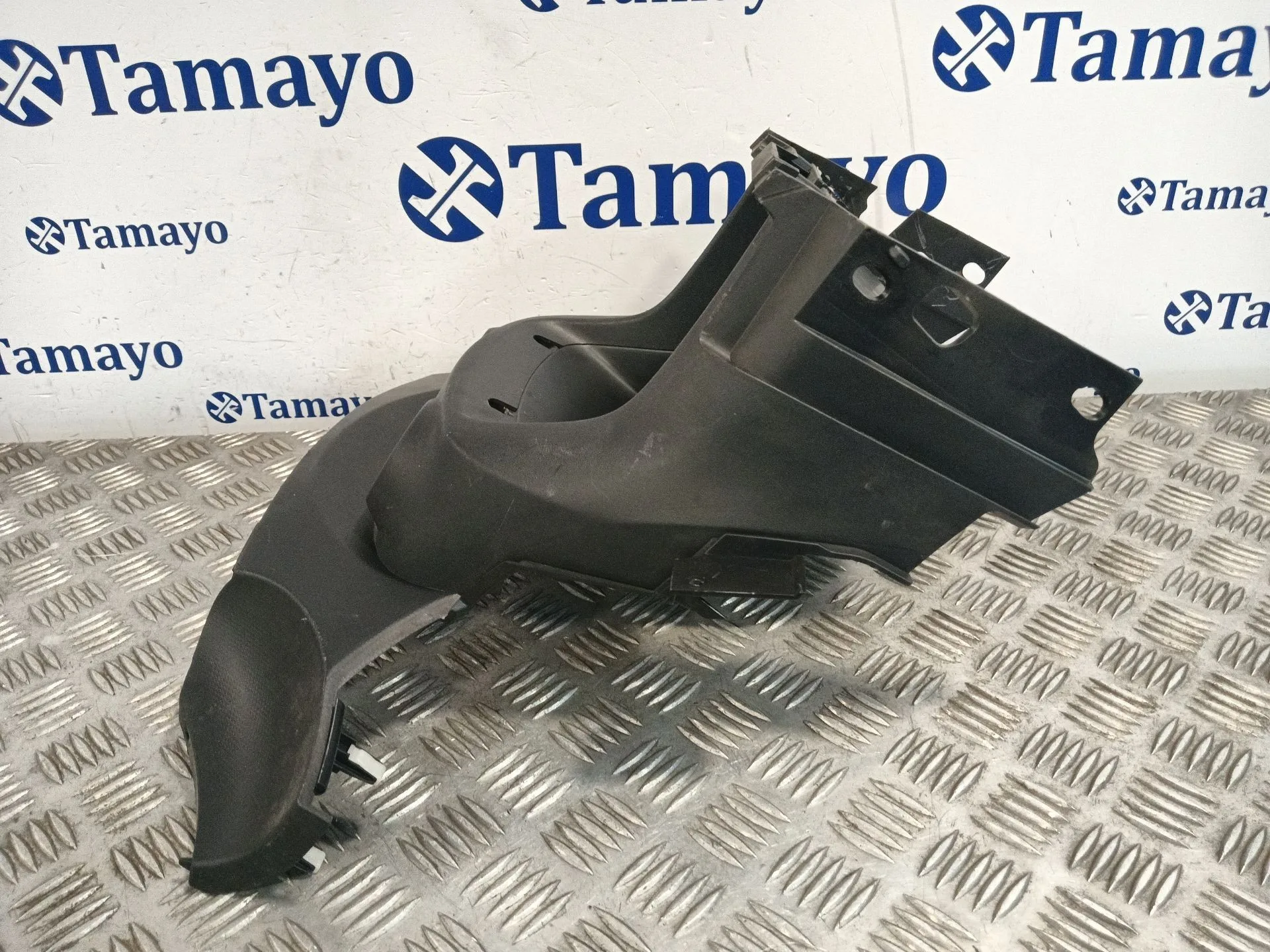 Moldura para Mitsubishi Outlander (Cw0)