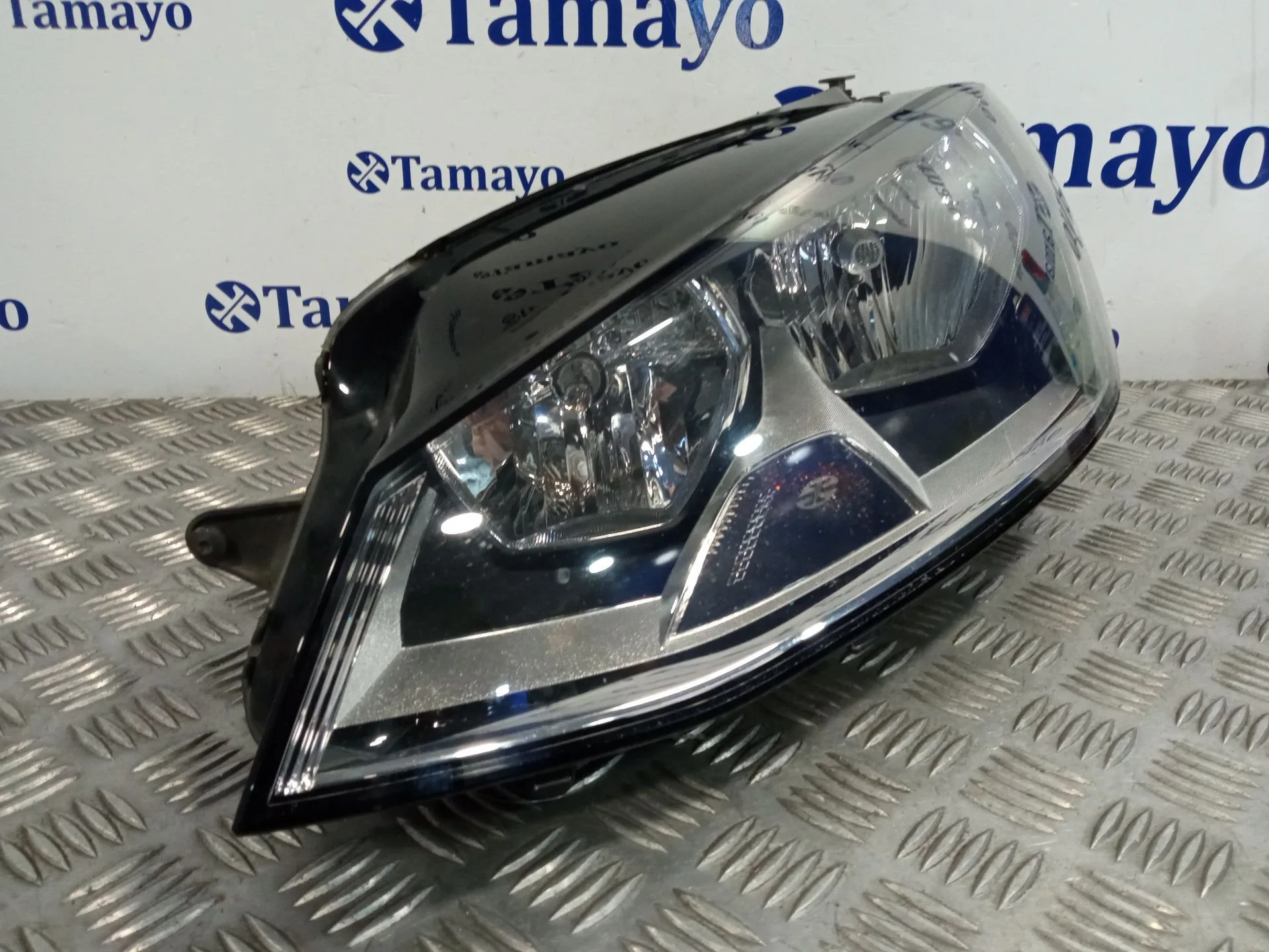 Faro Izquierdo para Volkswagen Golf Vii Lim.