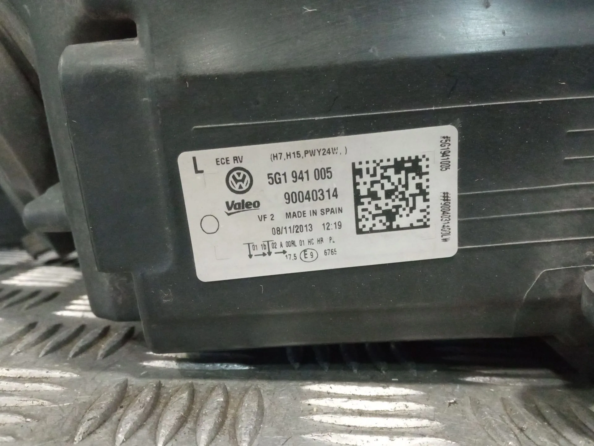 Faro Izquierdo para Volkswagen Golf Vii Lim.