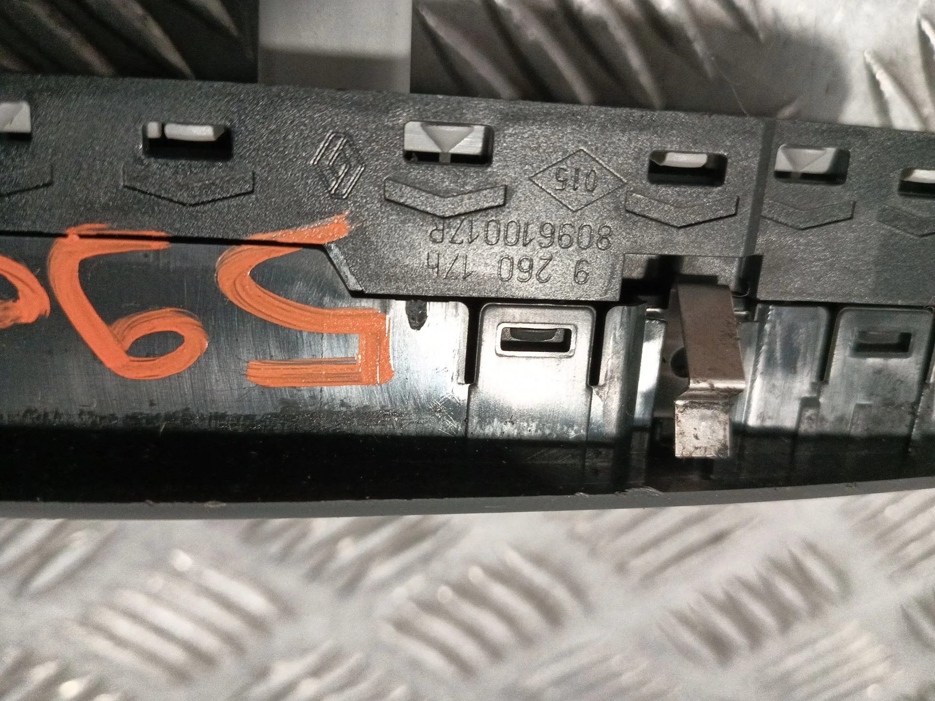 Mando Elevalunas Delantero Izquierdo para Renault Scenic Iii