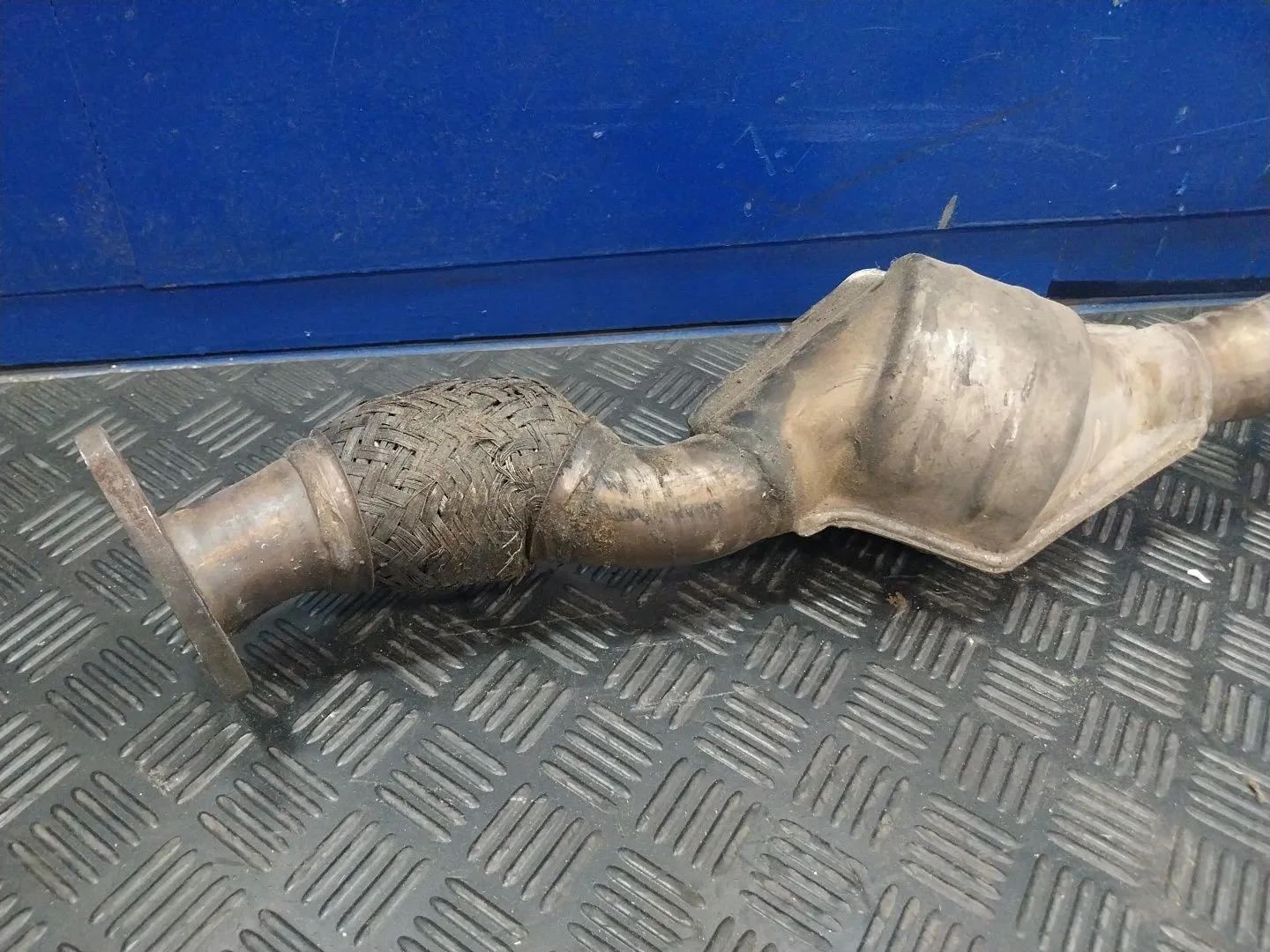 Catalizador para Volkswagen Passat (321/23/27/31)