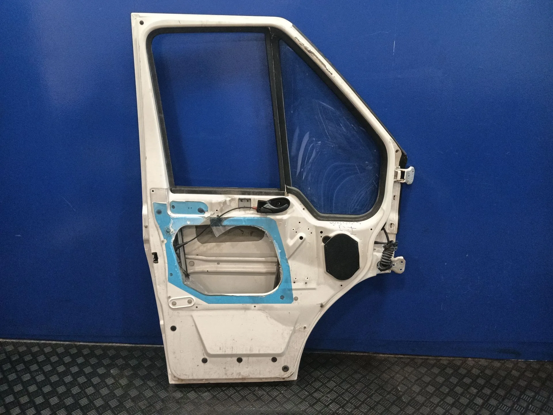 Puerta Delantera Izquierda para Ford Transit Combi '06