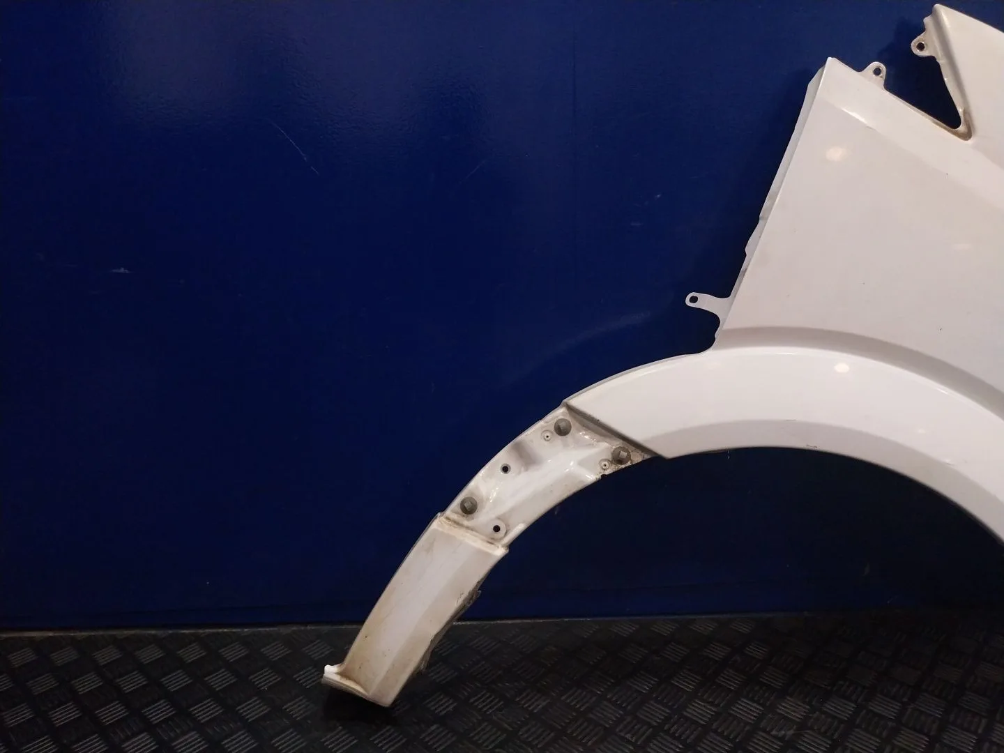 Aleta Delantera Derecha para Mercedes-Benz Sprinter 5-T Caja/Chasis (B906)