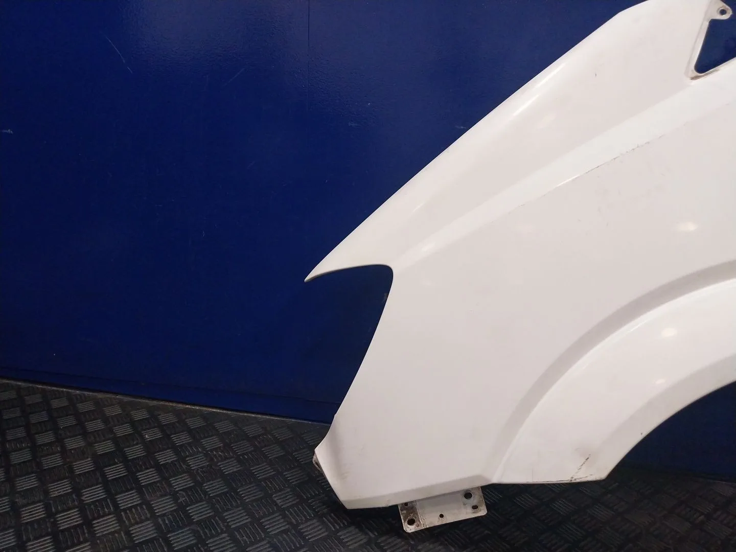 Aleta Delantera Izquierda para Mercedes-Benz Sprinter 5-T Caja/Chasis (B906)