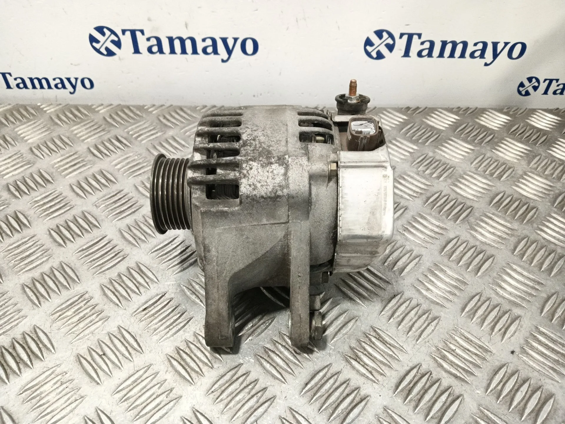 Alternador para Toyota Corolla Verso (R1)