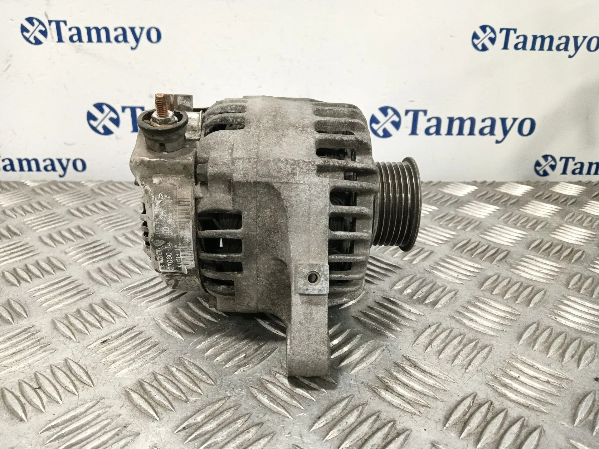 Alternador para Toyota Corolla Verso (R1)