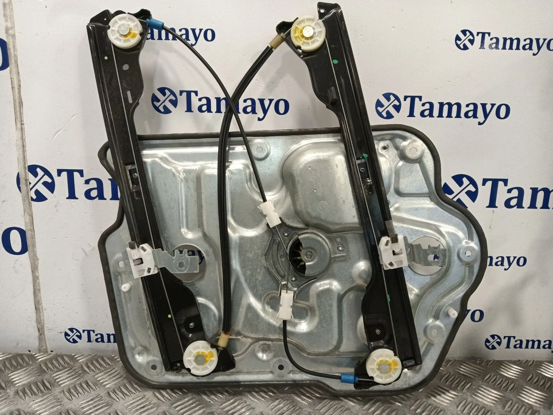 Elevalunas Delantero Derecho para Nissan Qashqai (J10)