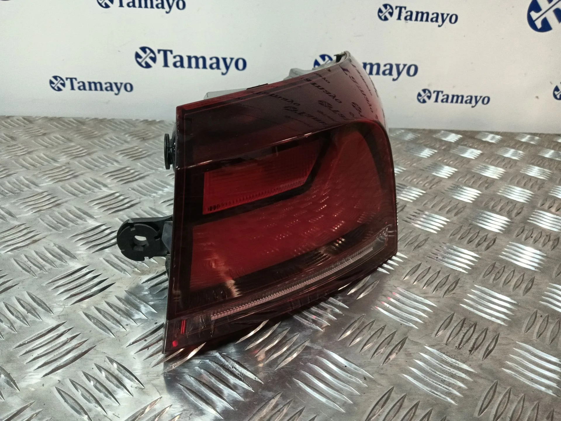 Piloto Trasero Derecho para Bmw 2 Active Tourer (U06)