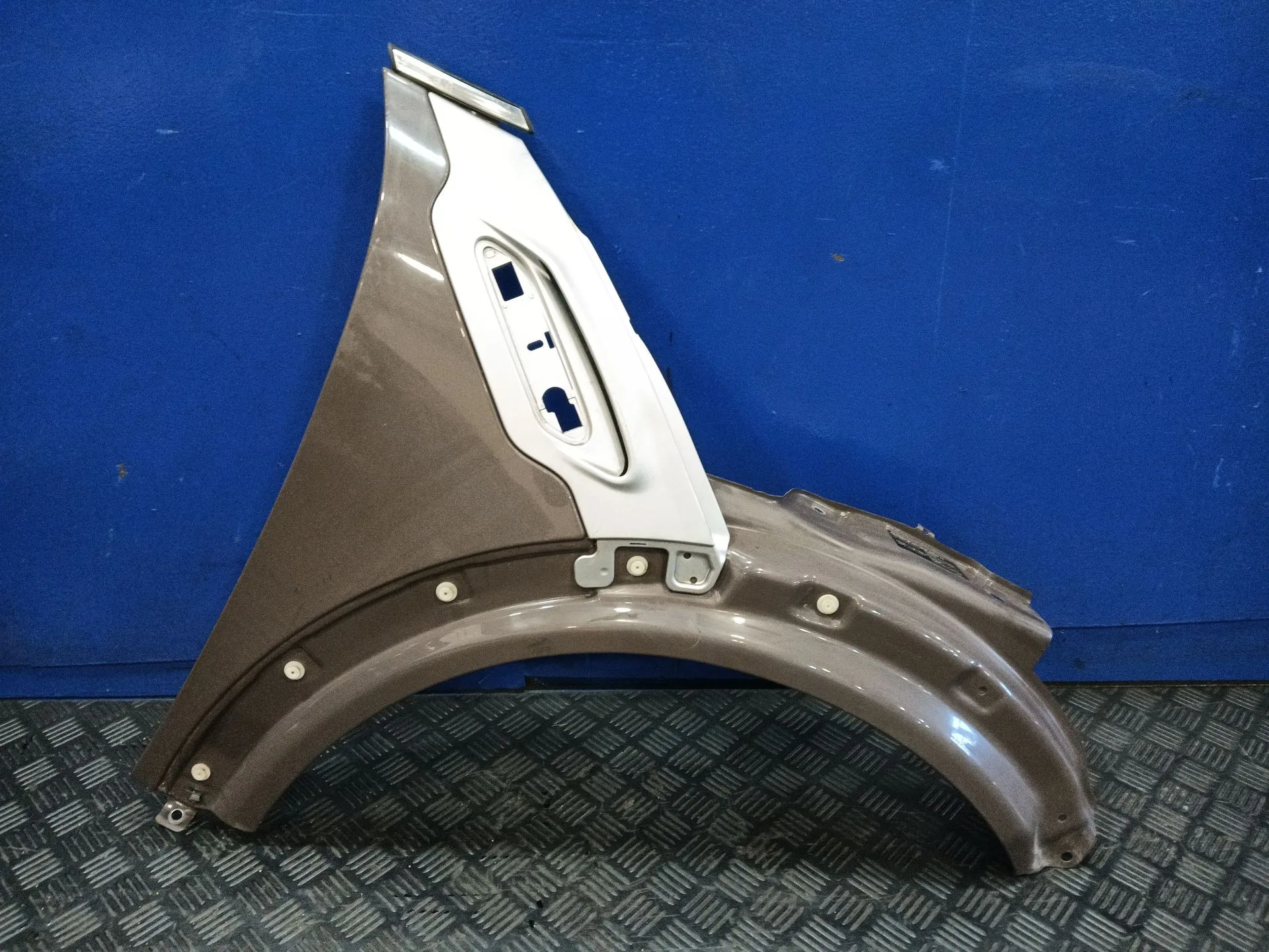 Aleta Delantera Derecha para Mini Mini Countryman (R60)