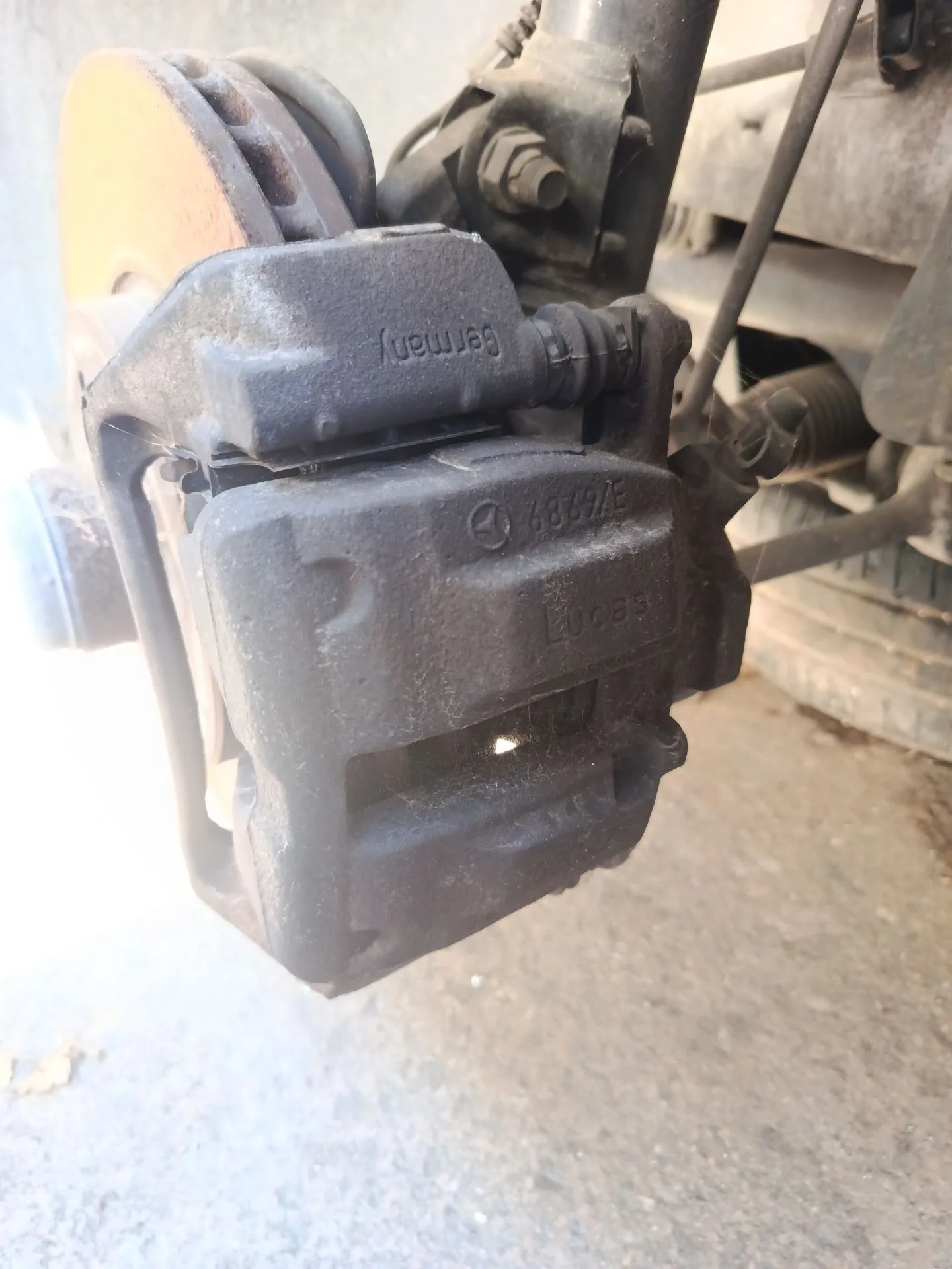 Pinza Freno Delantera Izquierda para Mercedes-Benz Slk (R171)
