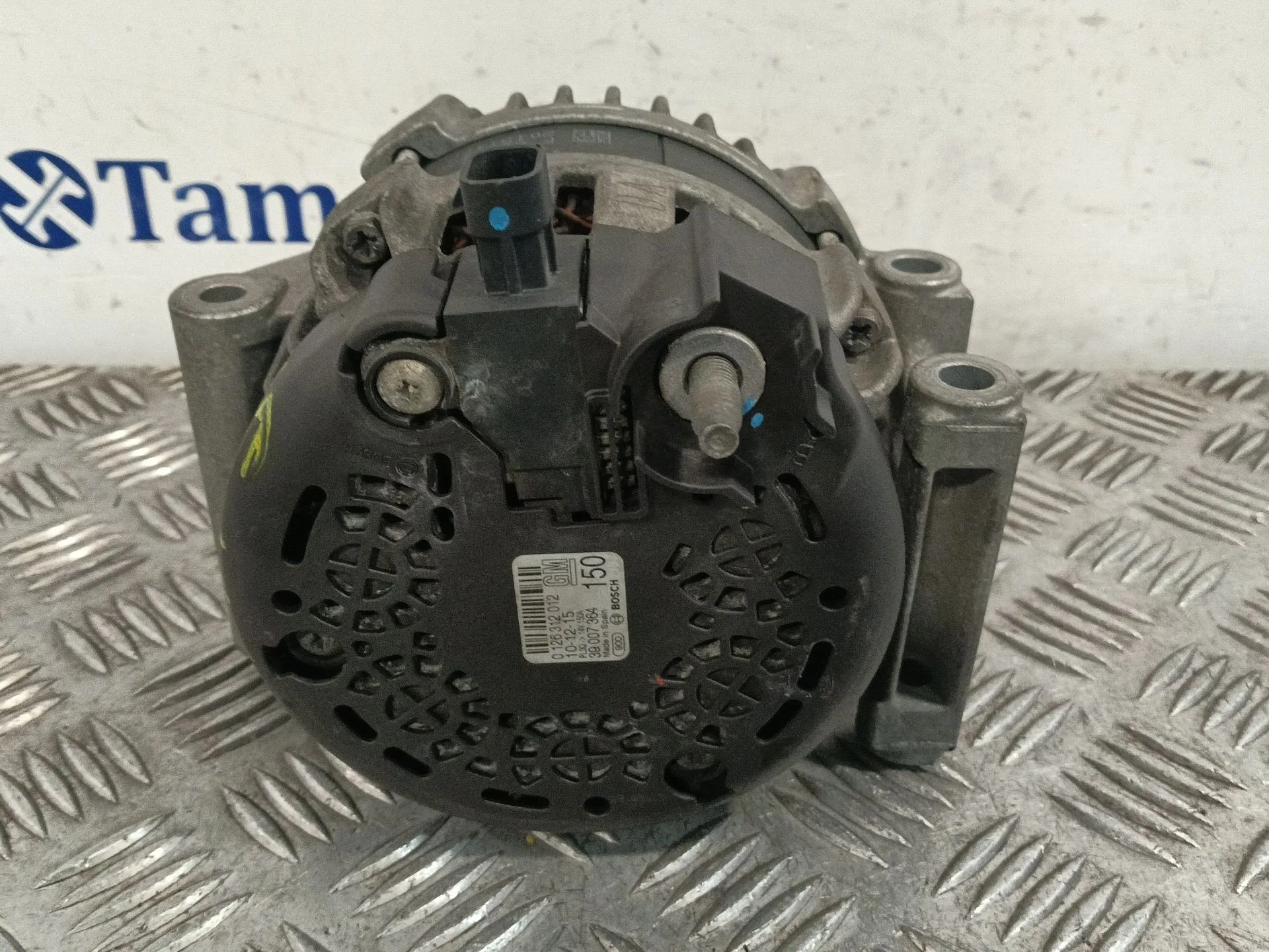 Alternador para Opel Corsa E Furgoneta/Hatchback (X15)