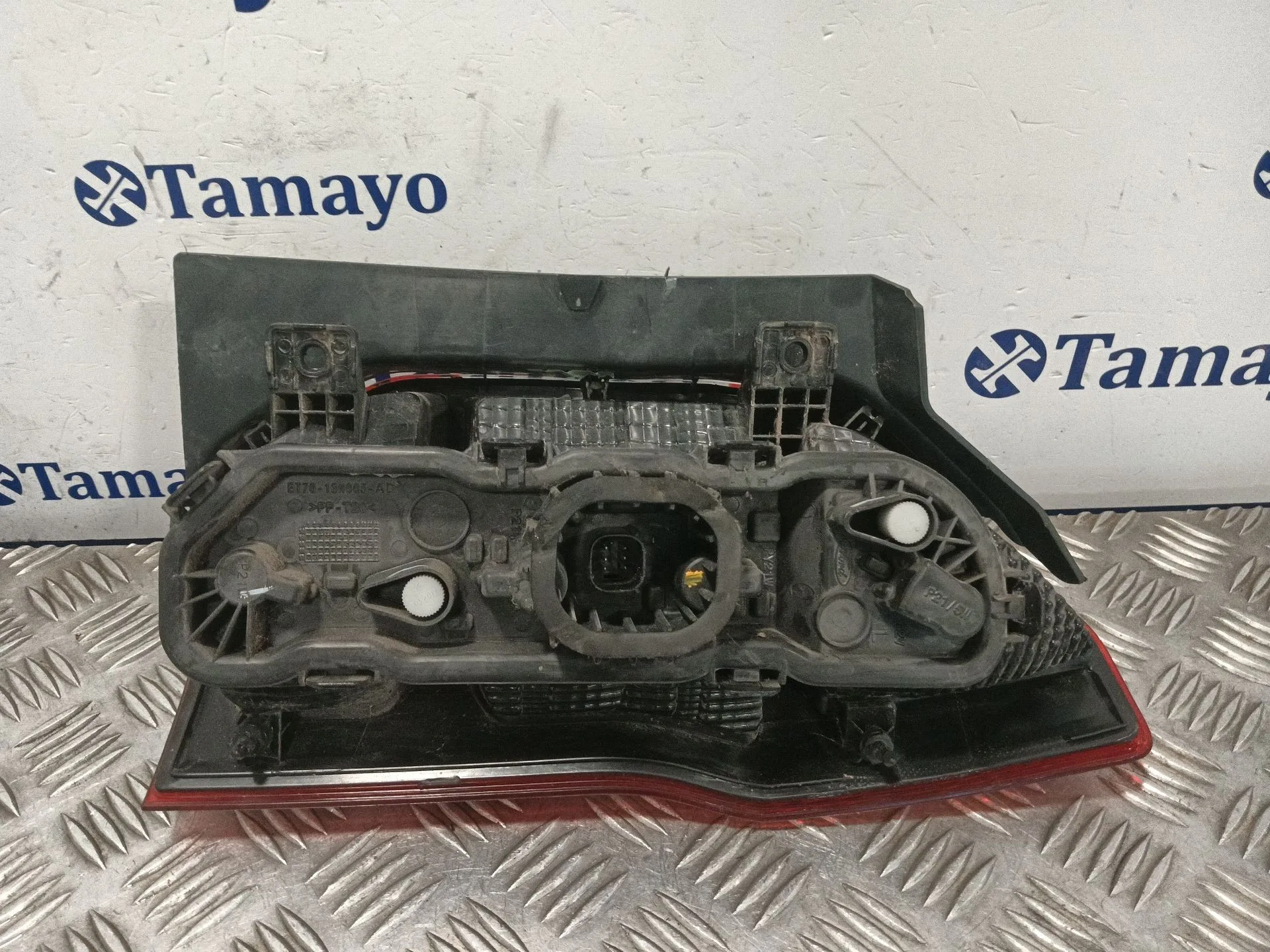 Piloto Trasero Izquierdo para Ford Transit Courier