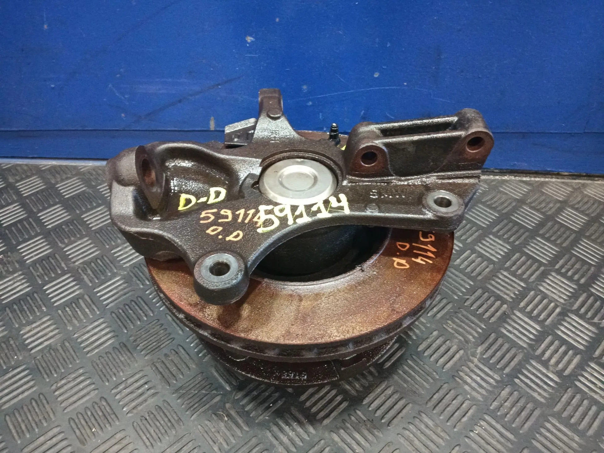 Mangueta Delantera Derecha para Mercedes-Benz Sprinter 5-T Caja/Chasis (B906)