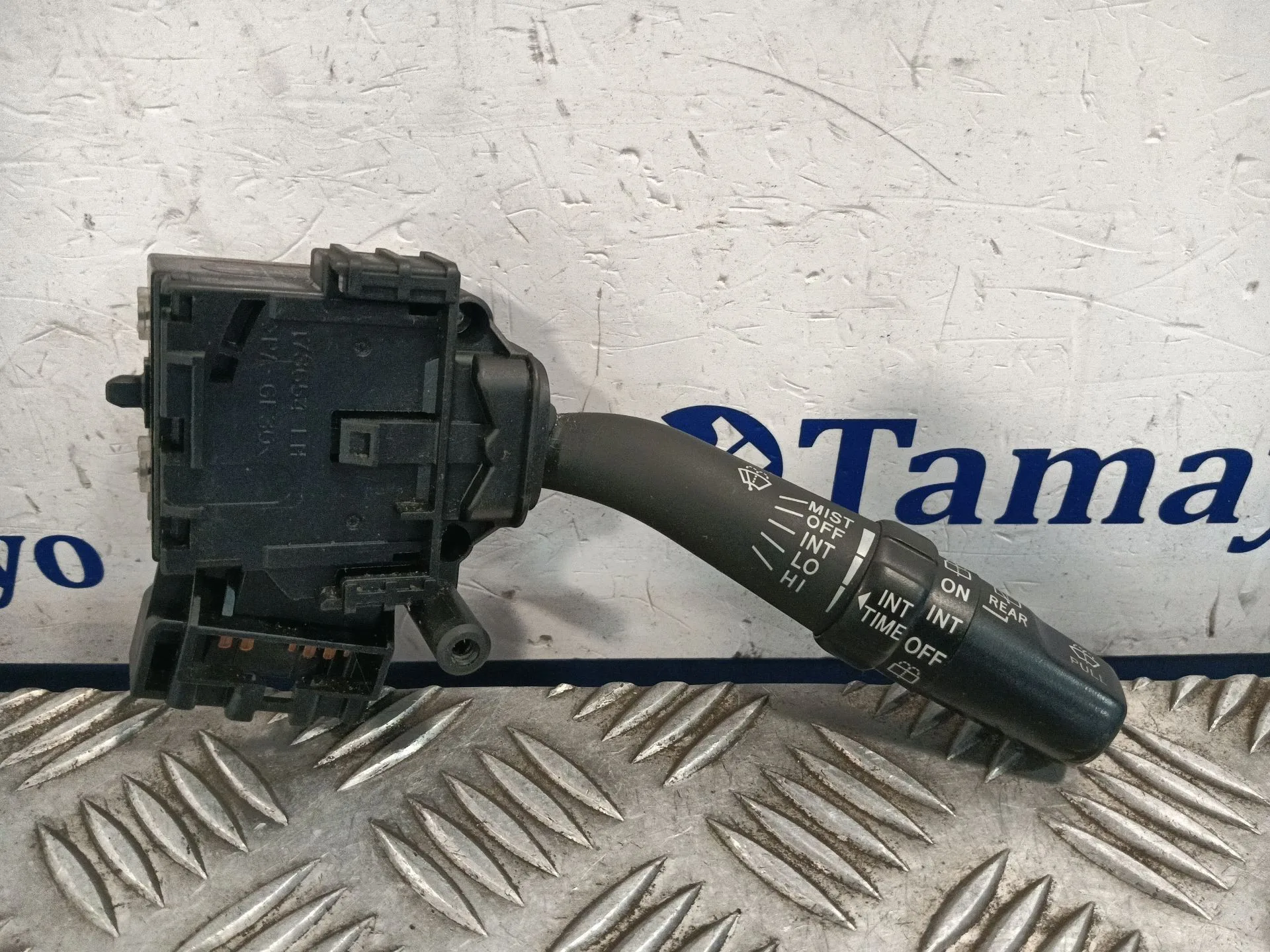Mando Limpia para Toyota Corolla Verso (R1)
