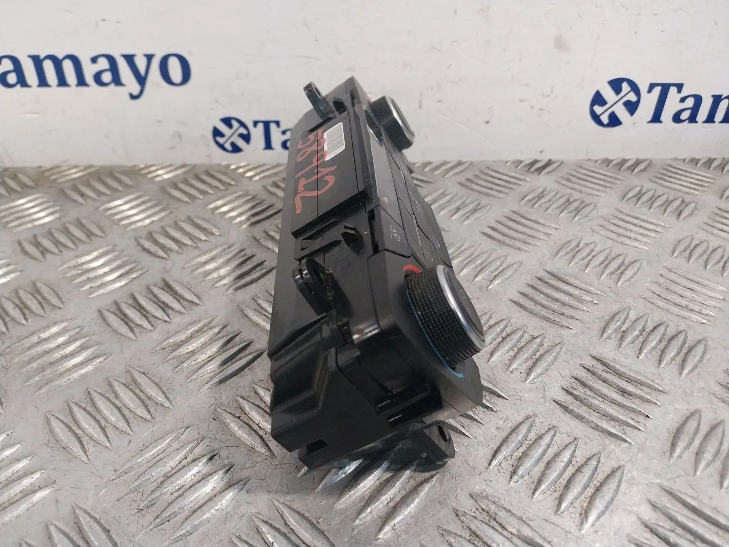 Mando Climatizador para Ford Focus (2014-2018)