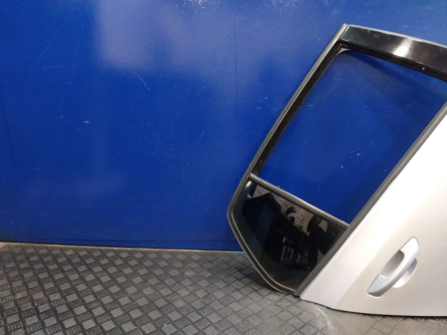 Puerta Trasera Derecha para Volkswagen Golf Vi (5K1)