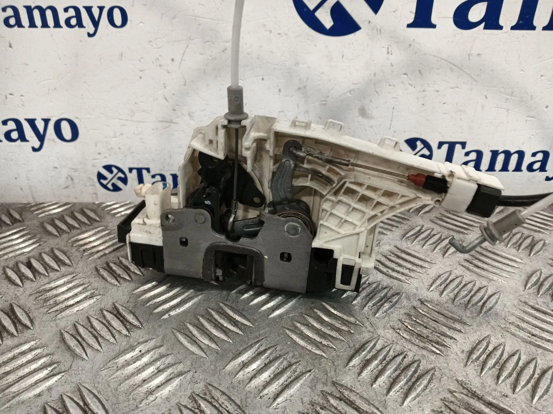 Cerradura Puerta Delantera Izquierda para Mercedes-Benz Clase A (W176)