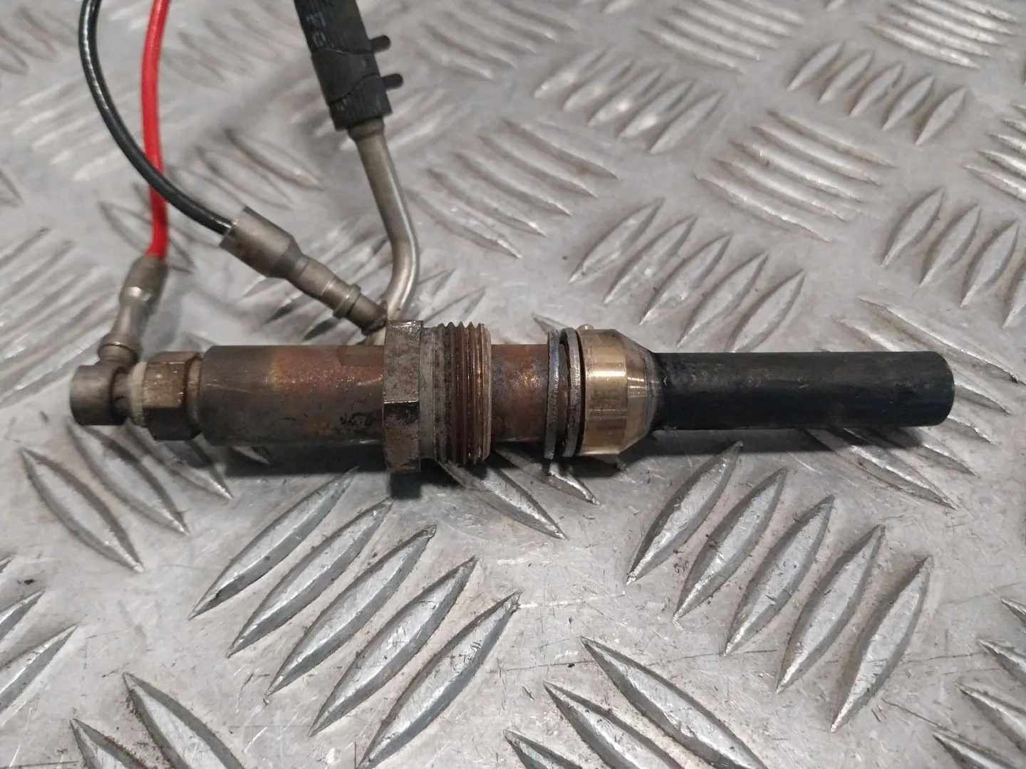 Inyector para Ford Transit Kastenwagen (Ttg)