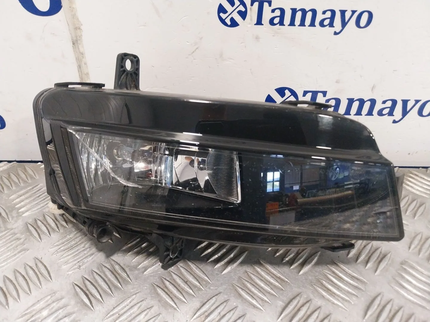 Faro Antiniebla Derecho para Volkswagen Golf Vii Lim.