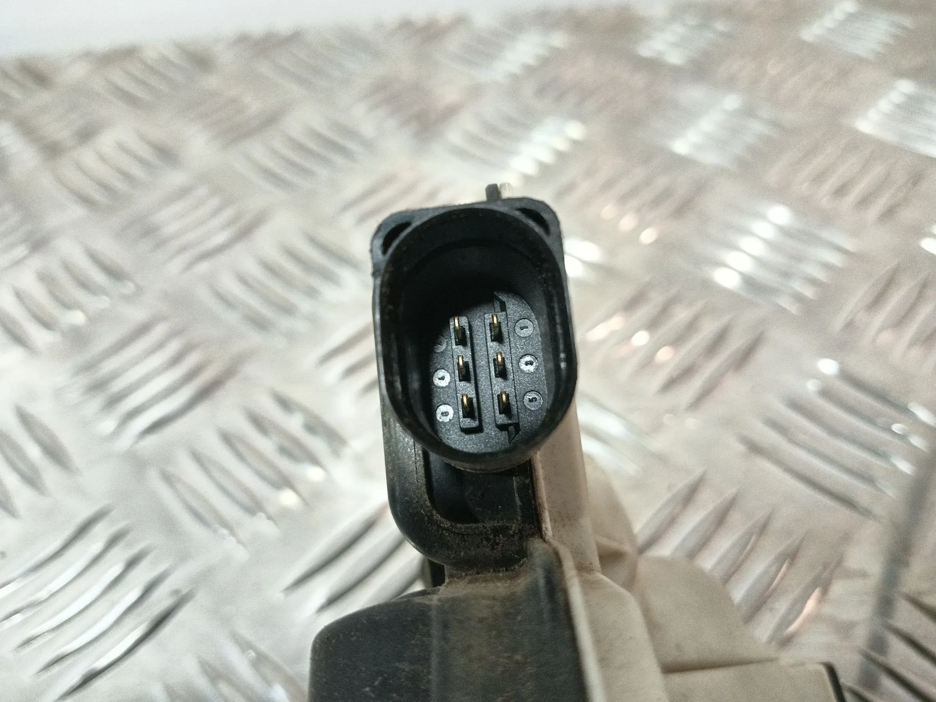 Cerradura Puerta Trasera Izquierda para Seat Ibiza (6J5)