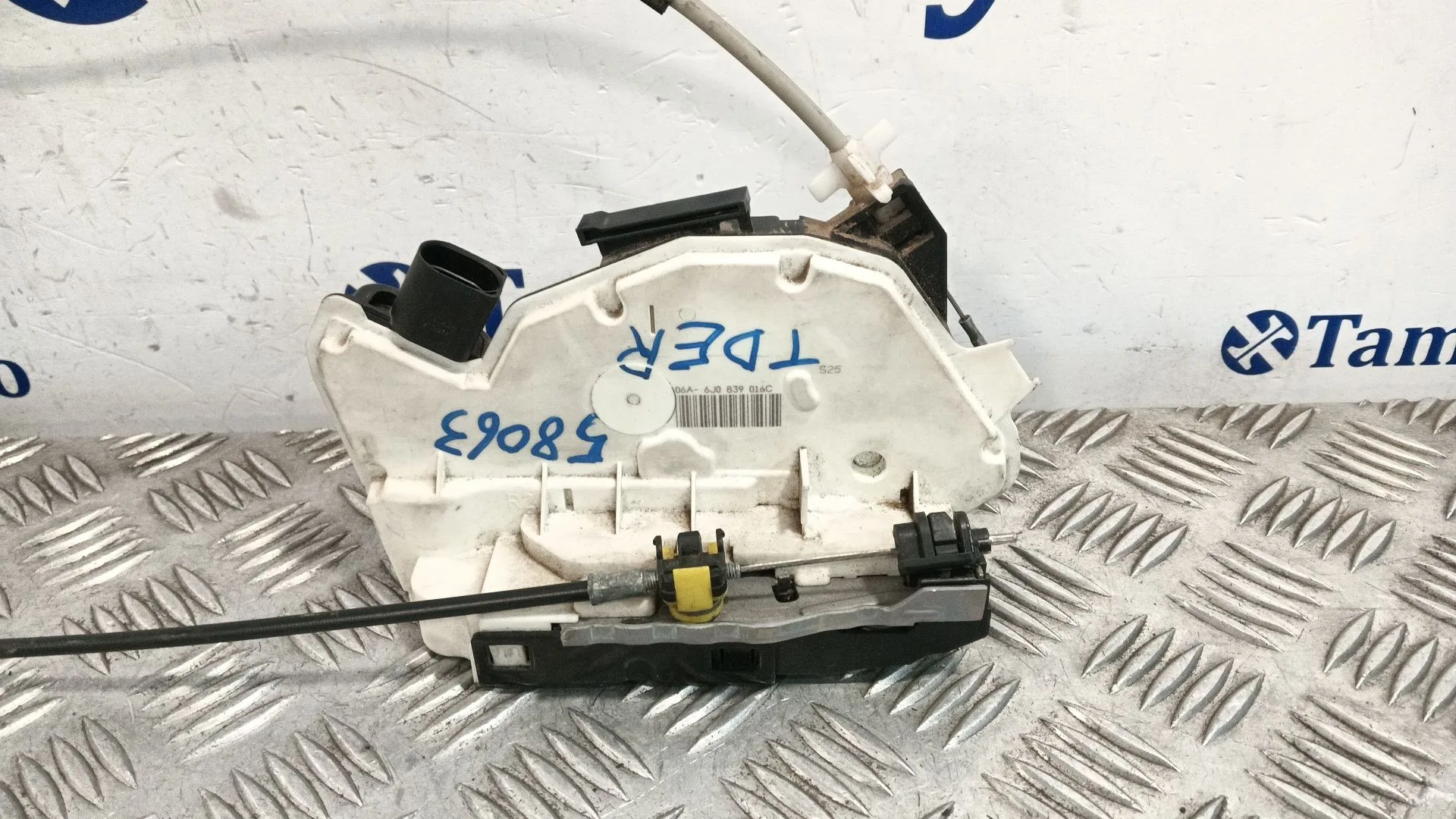 Cerradura Puerta Trasera Derecha para Ford Fusion (Cbk)