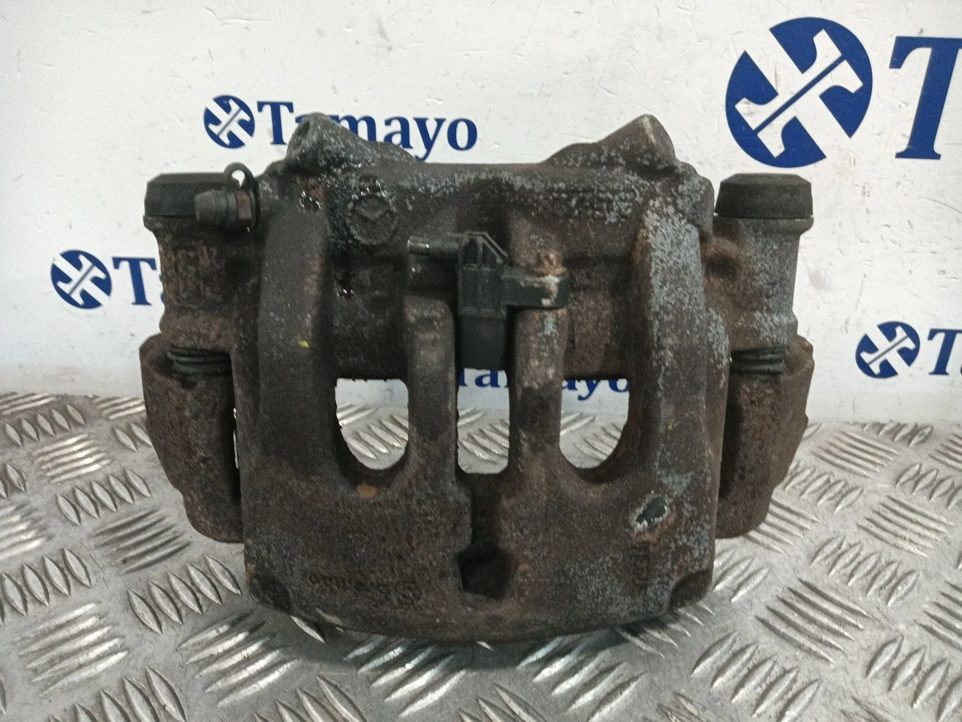 Pinza Freno Delantera Izquierda para Mercedes-Benz Sprinter 5-T Caja/Chasis (B906)