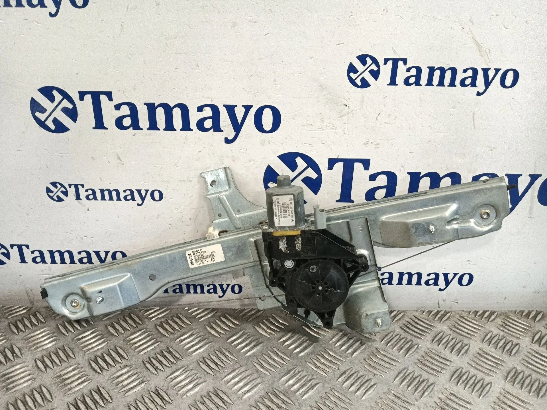 Elevalunas Delantero Derecho para Peugeot 208
