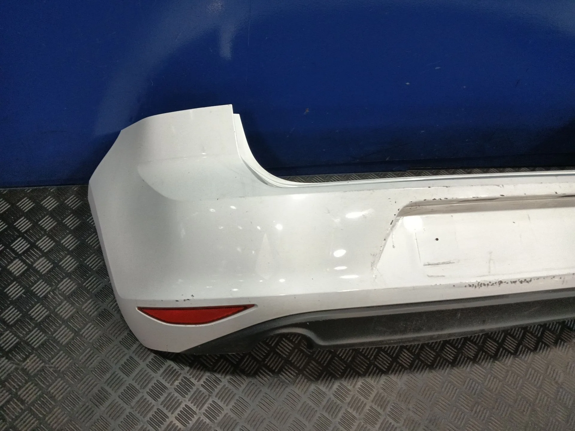 Paragolpes Trasero para Volkswagen Golf Vii Lim.