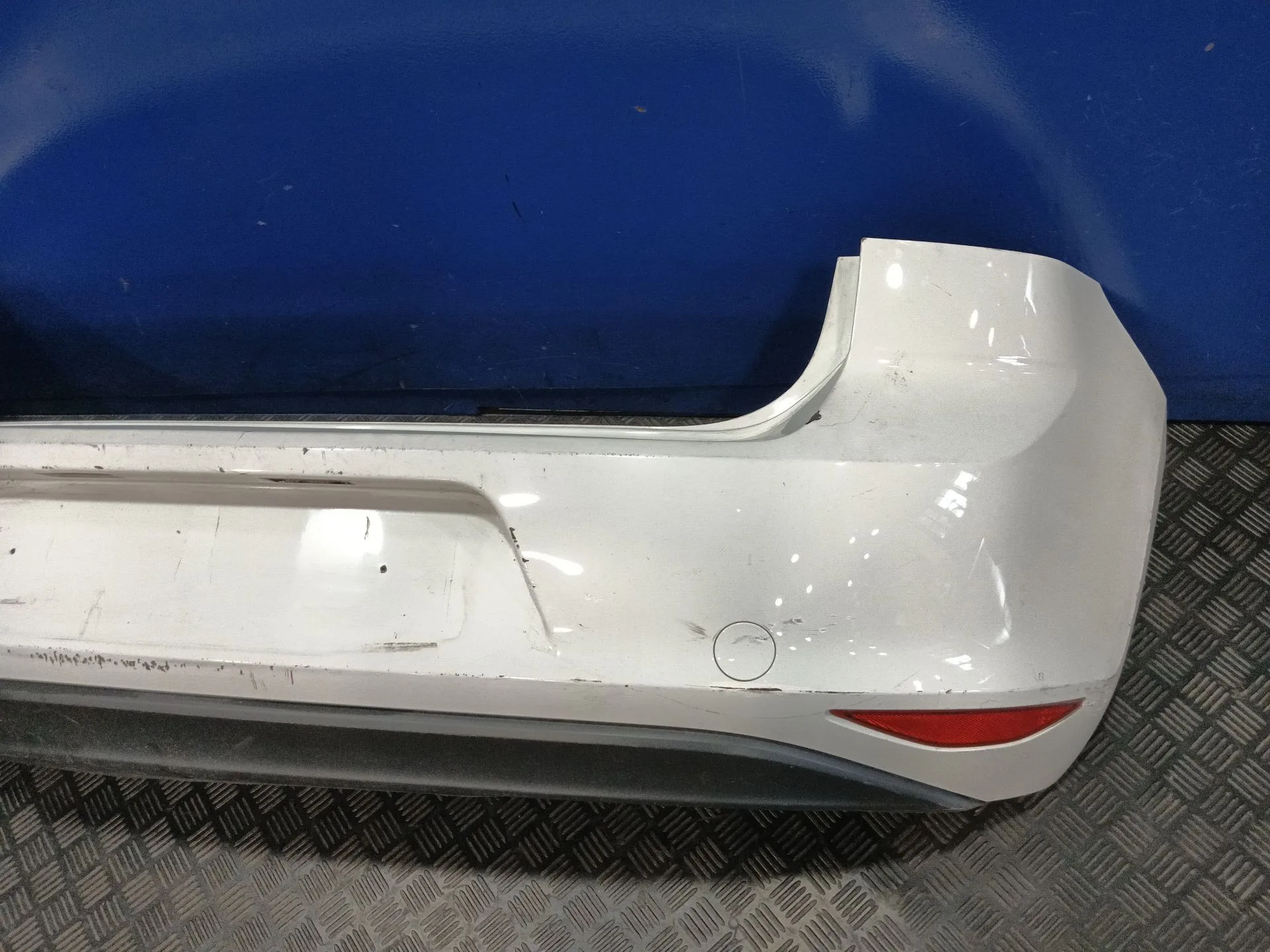 Paragolpes Trasero para Volkswagen Golf Vii Lim.