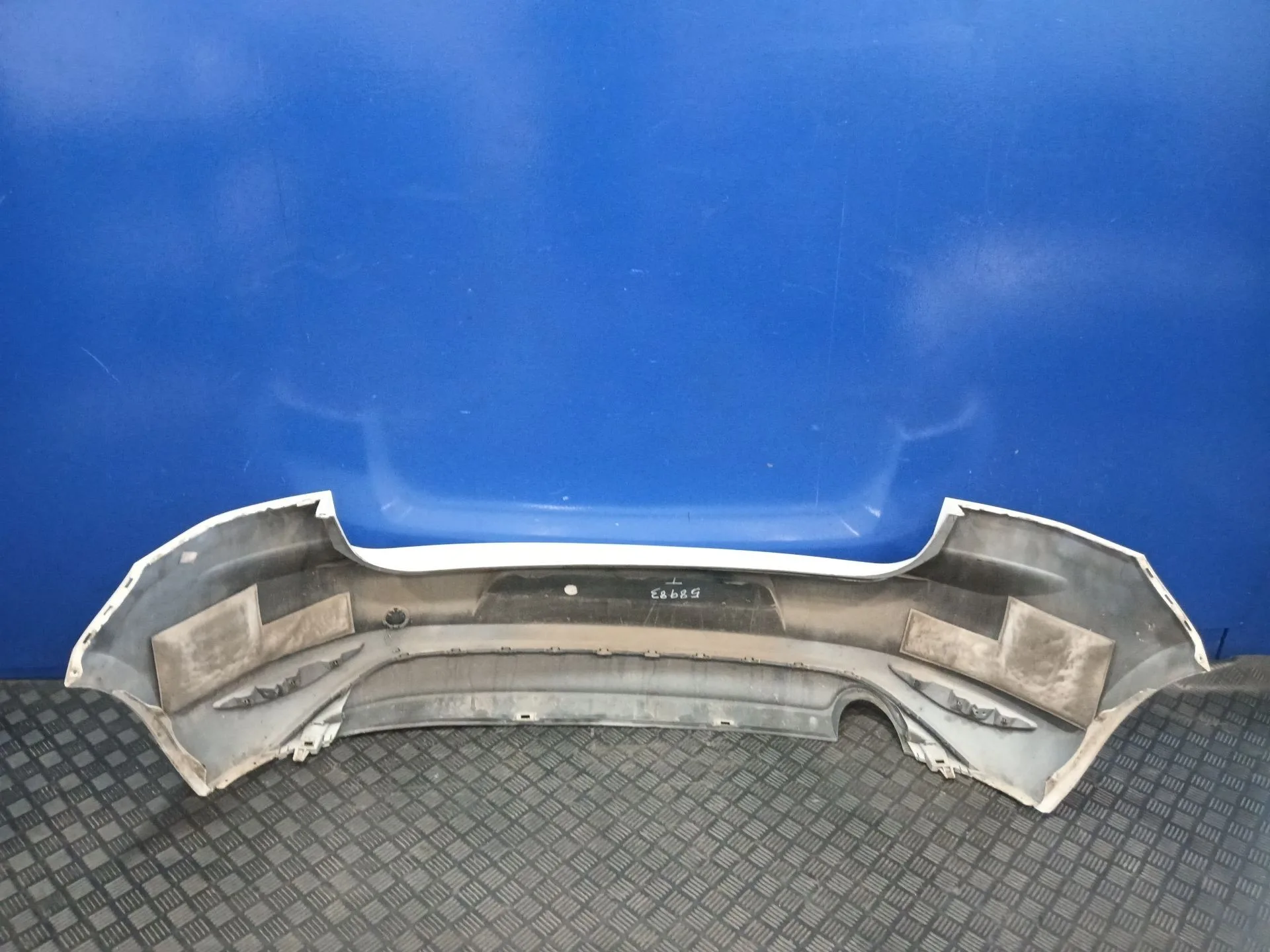 Paragolpes Trasero para Volkswagen Golf Vii Lim.