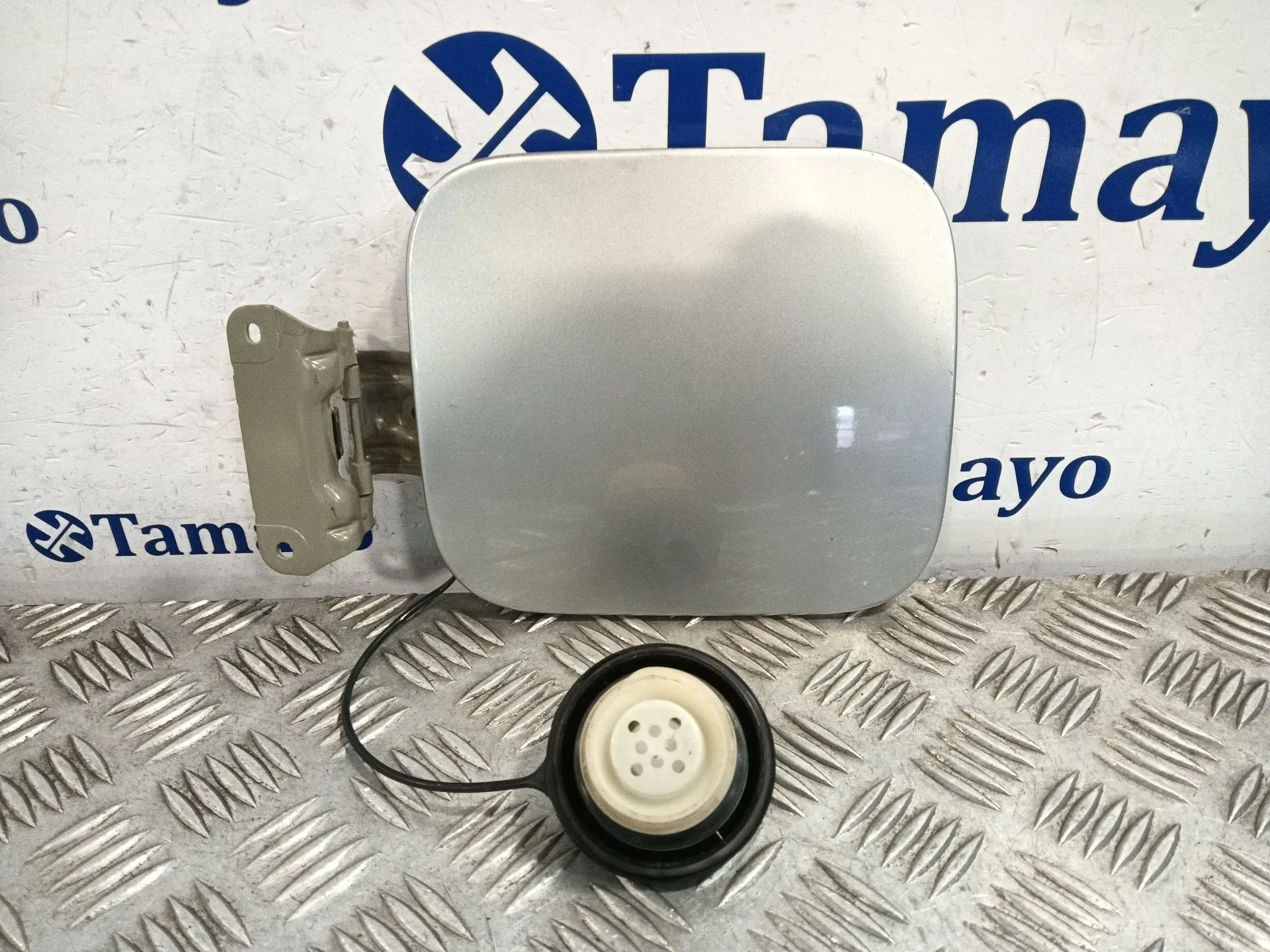 Tapa Exterior Combustible para Nissan Qashqai (J10)