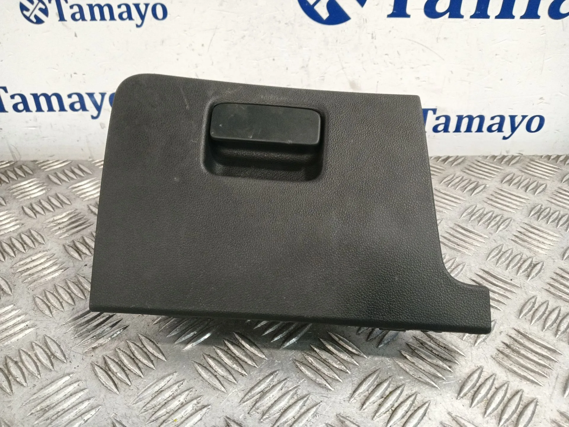 Guantera para Volkswagen Golf Vii Lim.