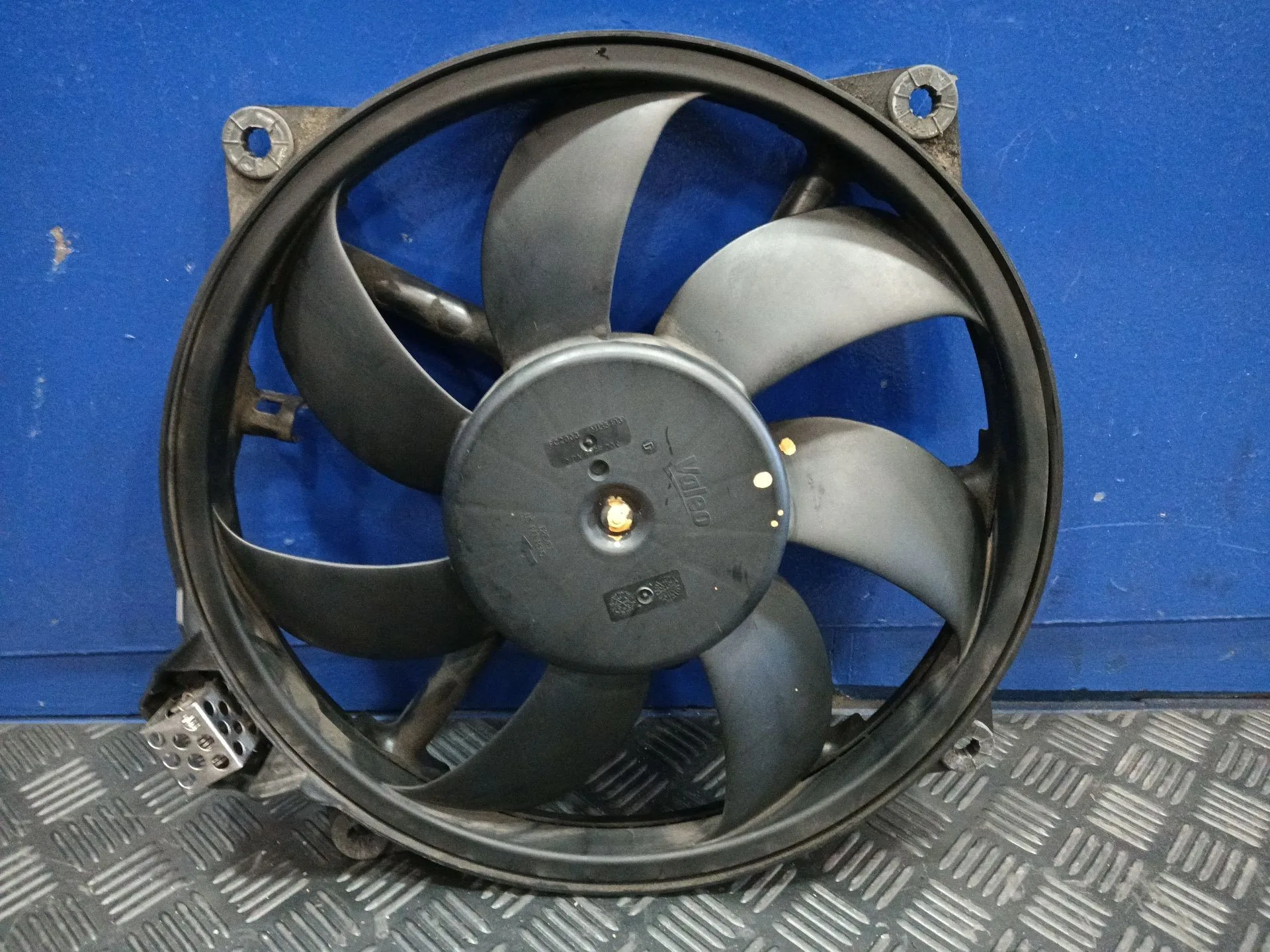 Electroventilador para Renault Scenic Iii (Jz0/1_)