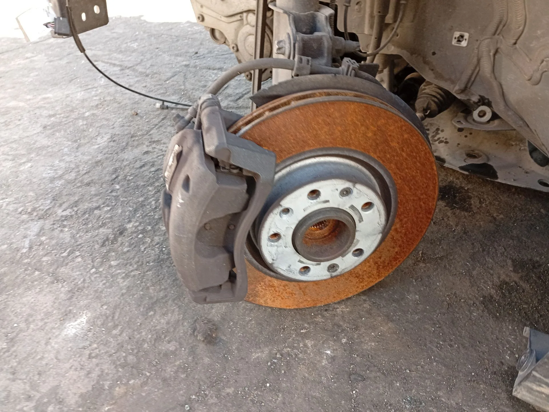 Mangueta Delantera Izquierda para Peugeot 308 Ii (Lb_, Lp_, Lw_, Lh_, L3_)