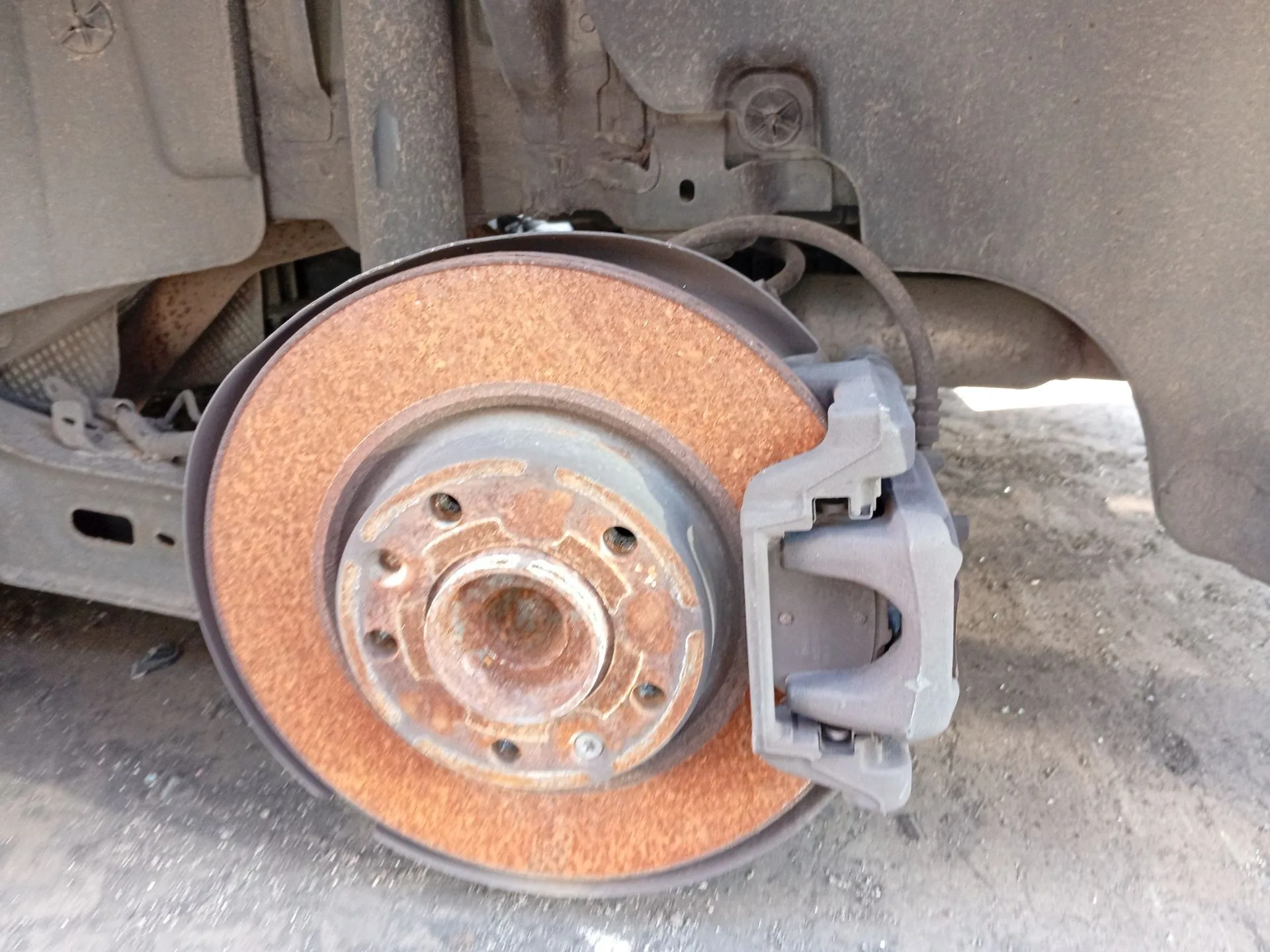 Pinza Freno Trasera Izquierda para Peugeot 308 Ii (Lb_, Lp_, Lw_, Lh_, L3_)