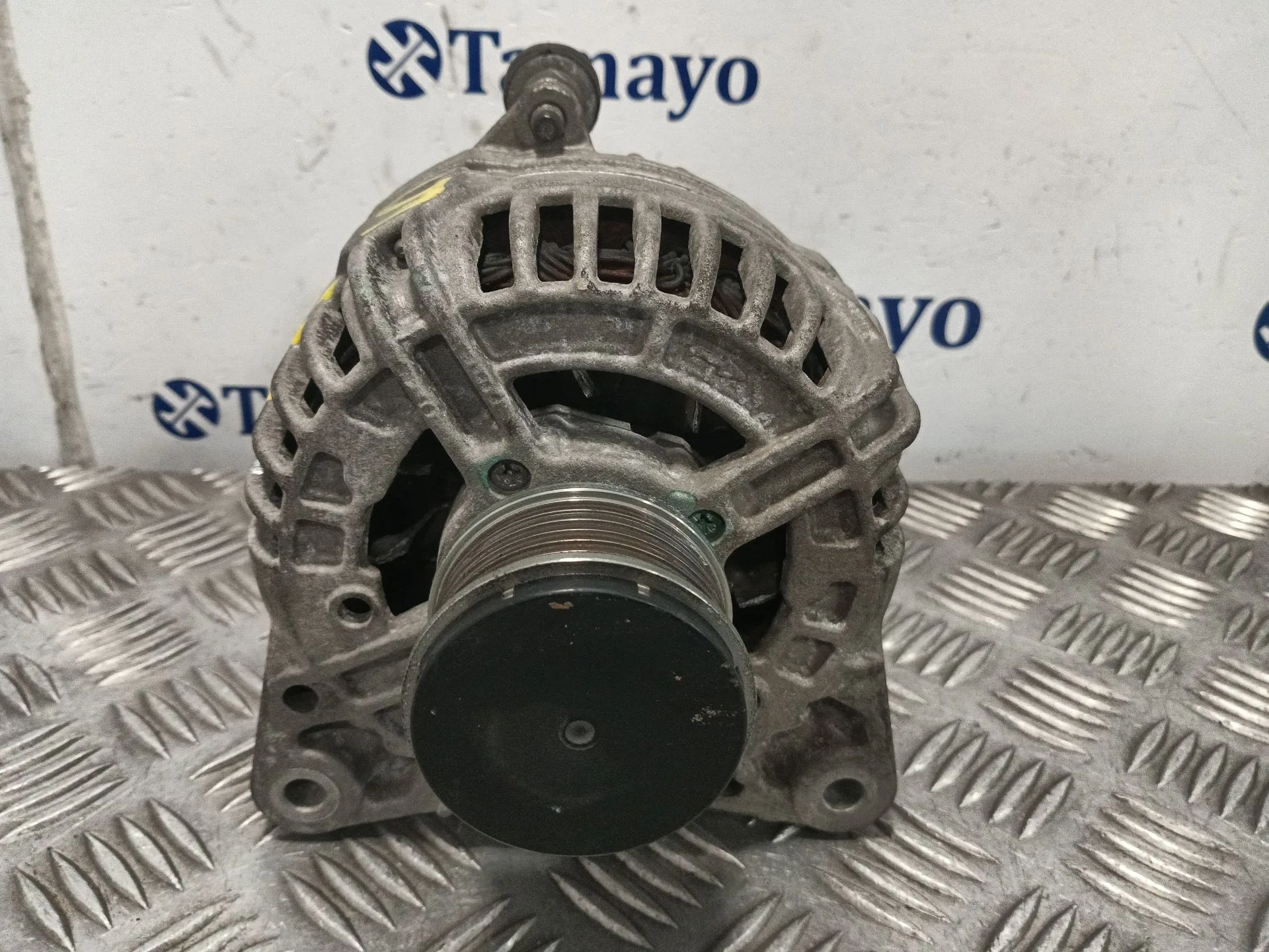 Alternador para Nissan Juke (F15)