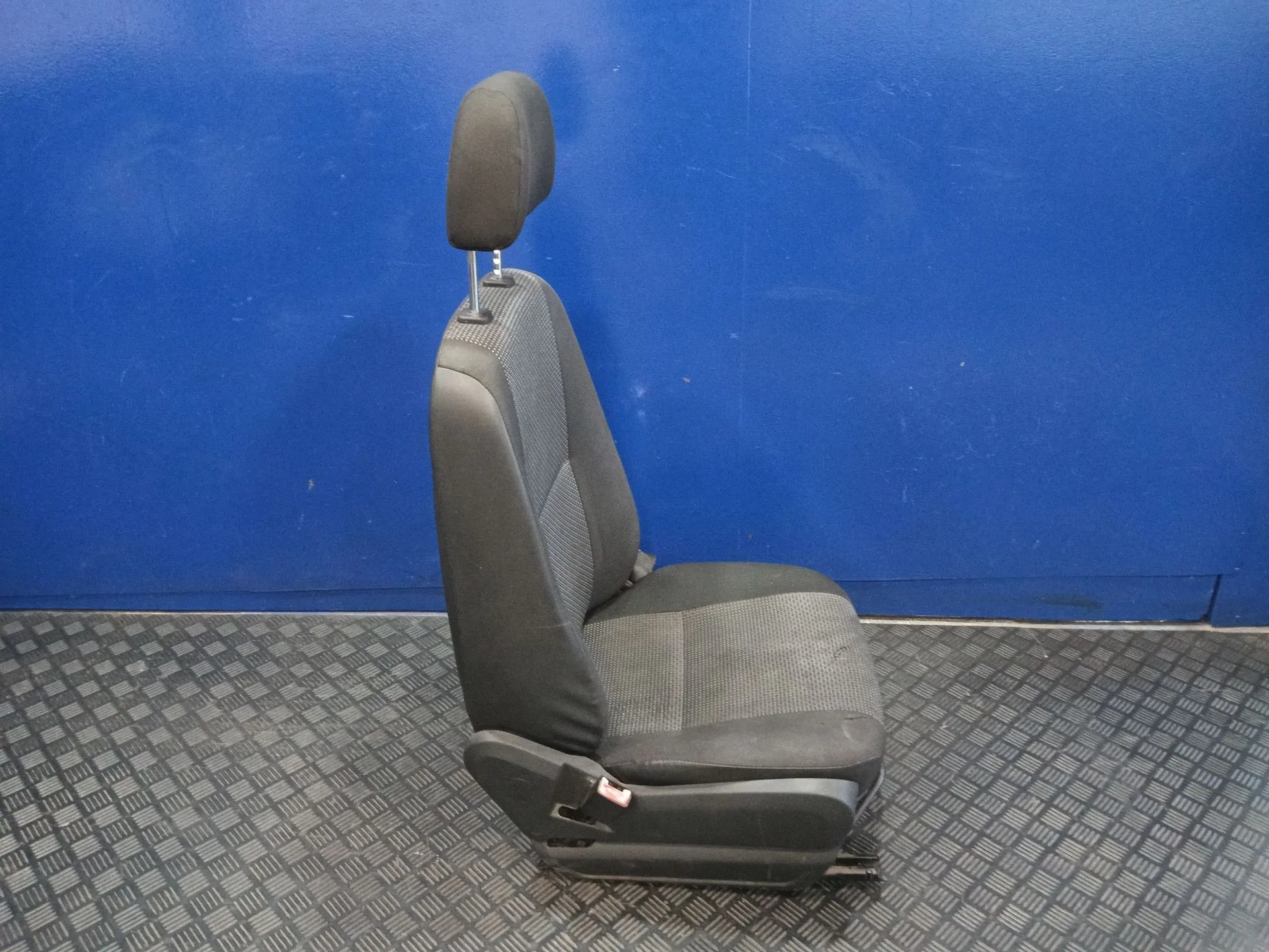 Asiento Delantero Izquierdo para Mercedes-Benz Sprinter 5-T Caja/Chasis (B906)